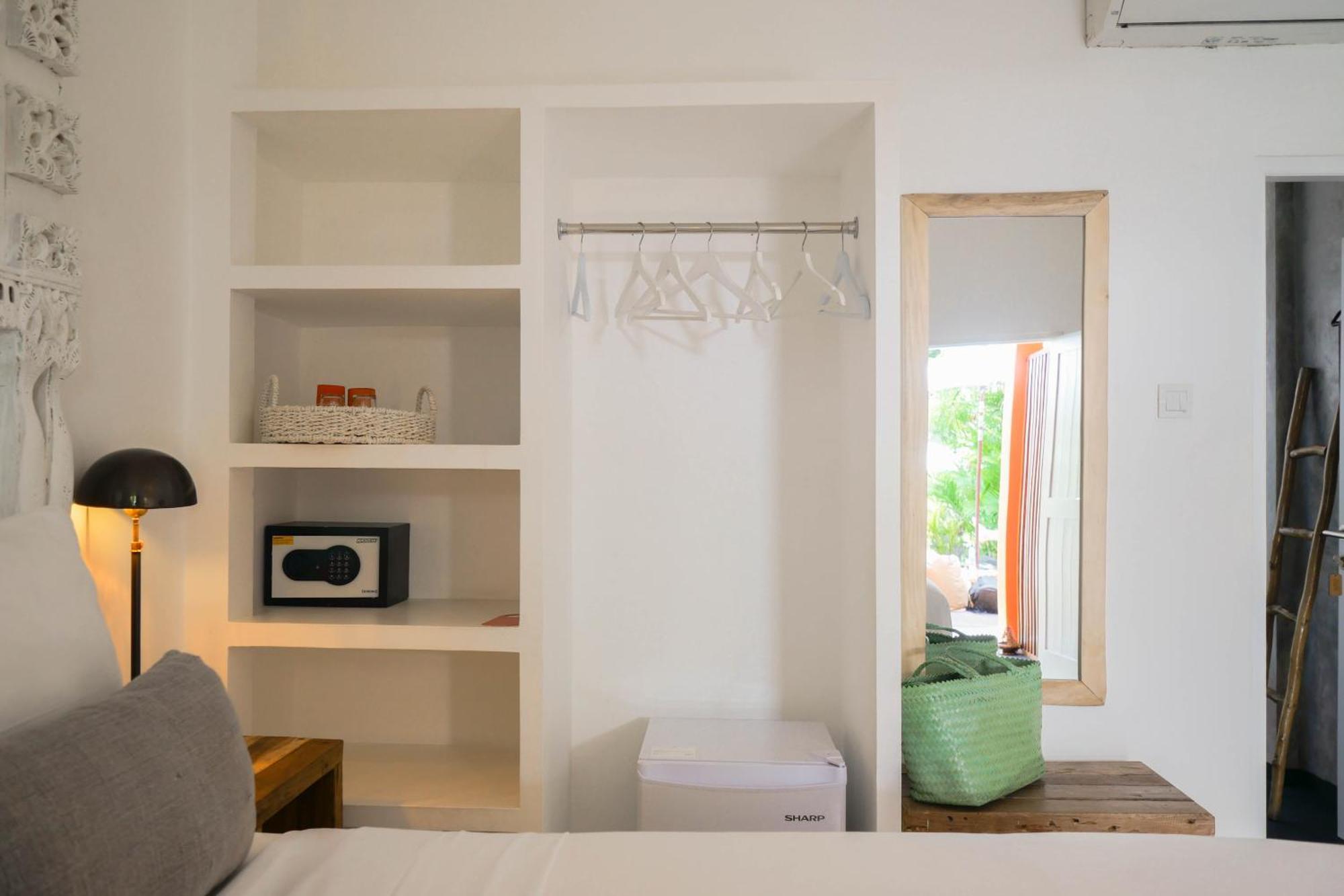 The Padang-padang Hotel 3*