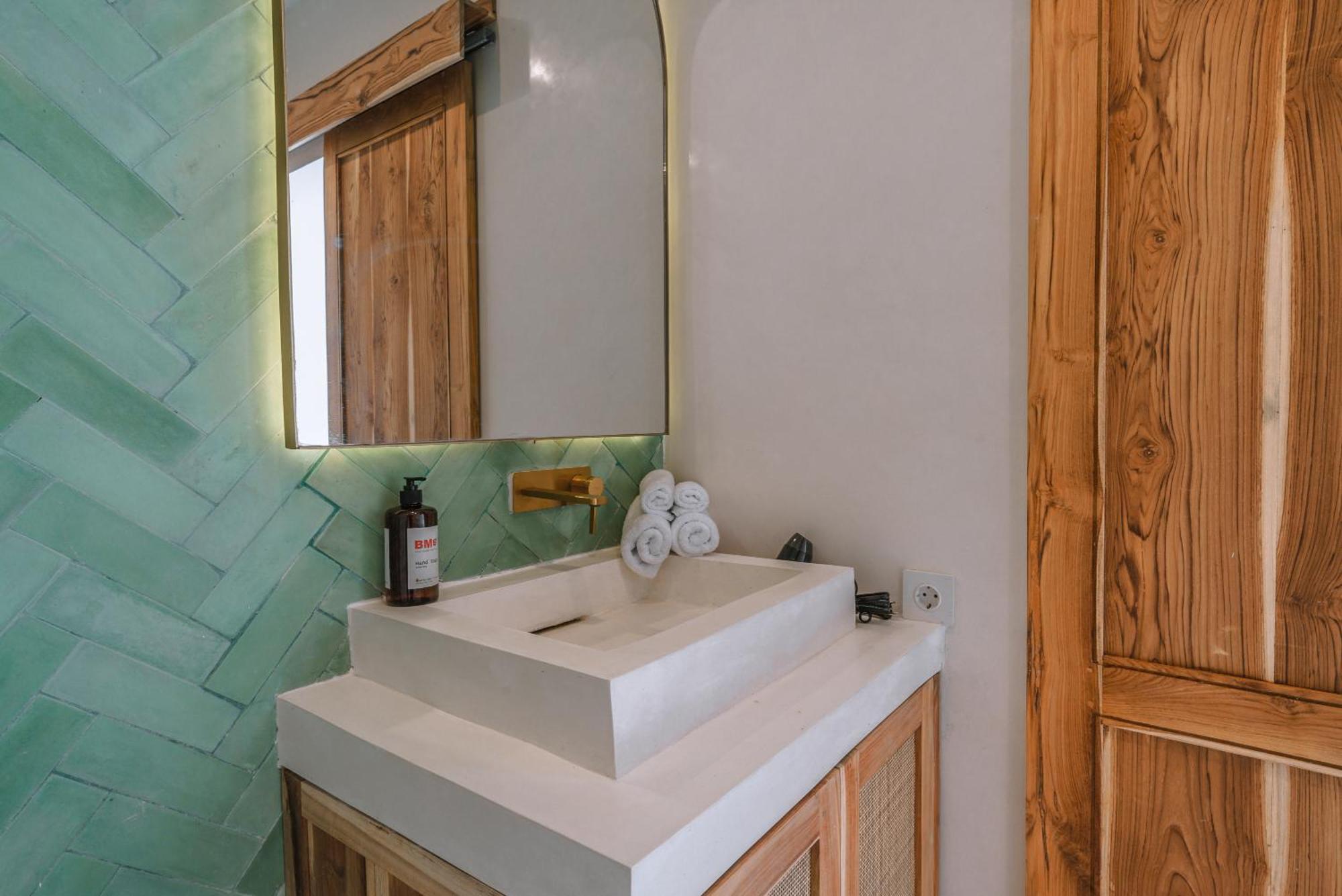 Sunset: 2br Elegant In Villa *
