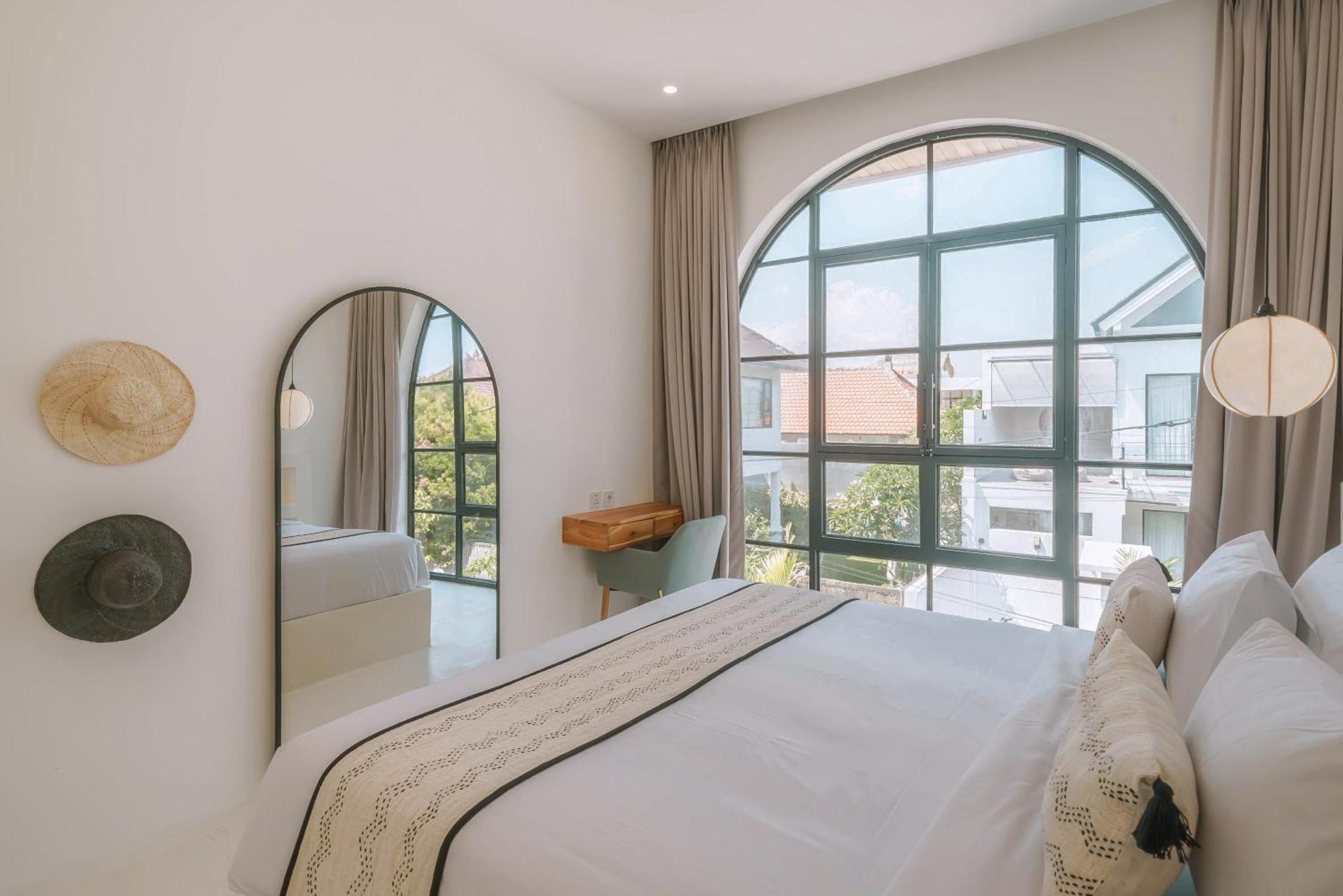 Sunset: 2br Elegant In Canggu (Bali)