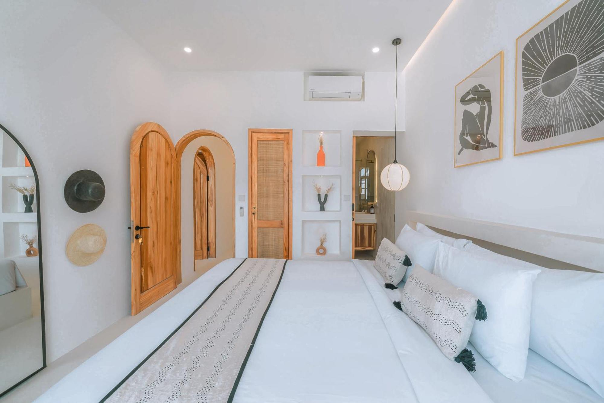 Sunset: 2br Elegant In Villa