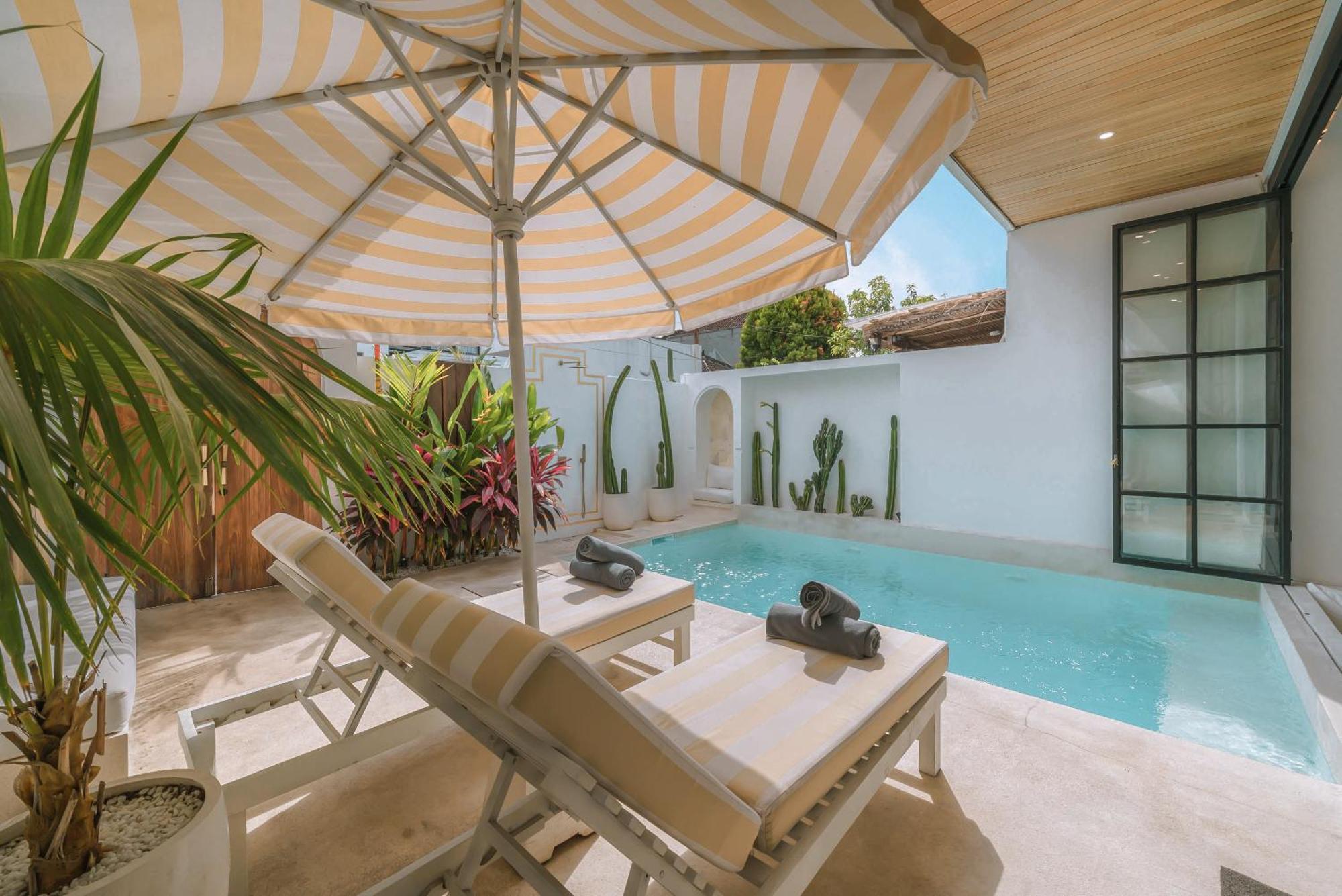 Sunset: 2br Elegant In