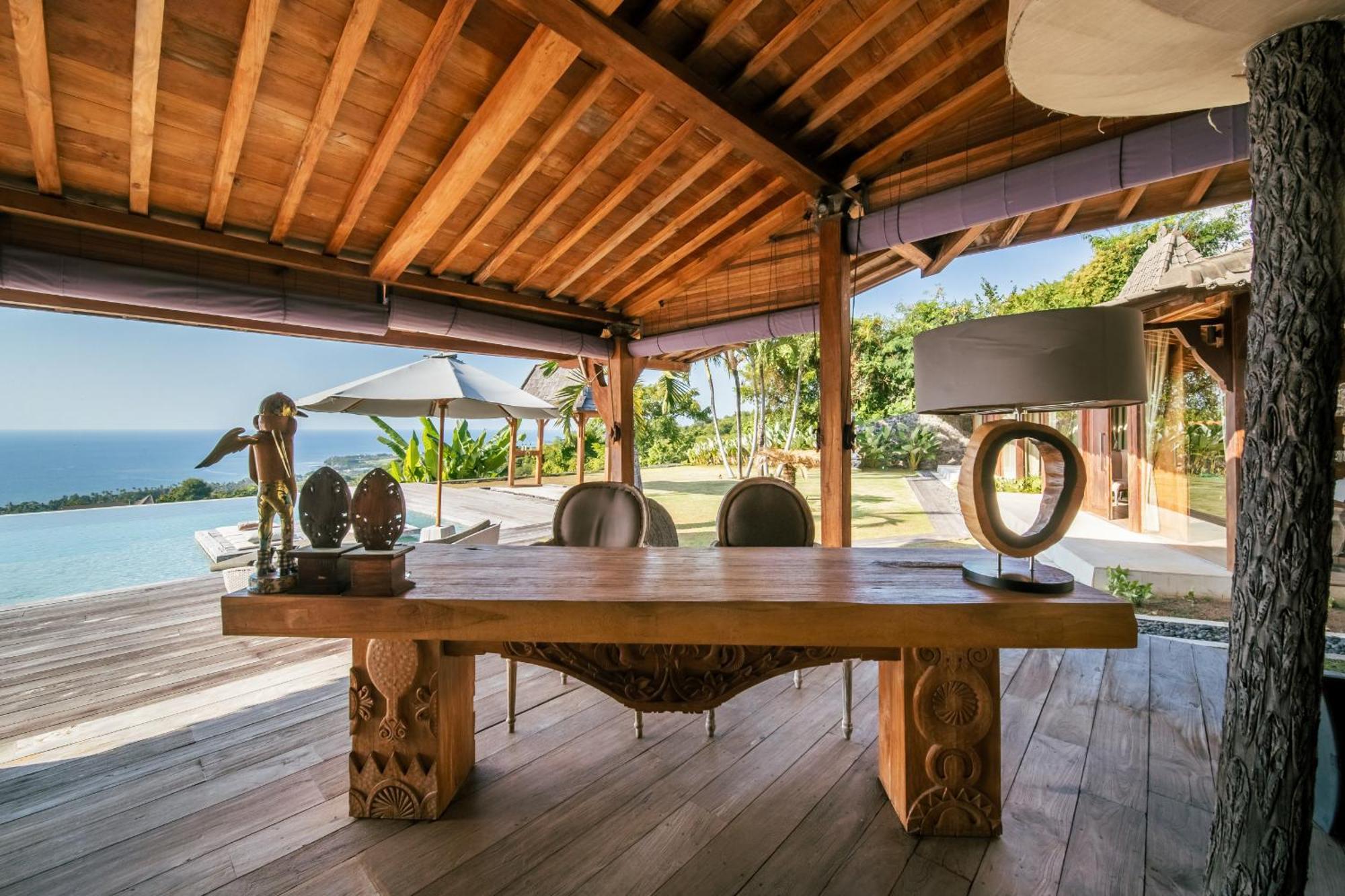 Joglovina Villa Lovina (Bali)