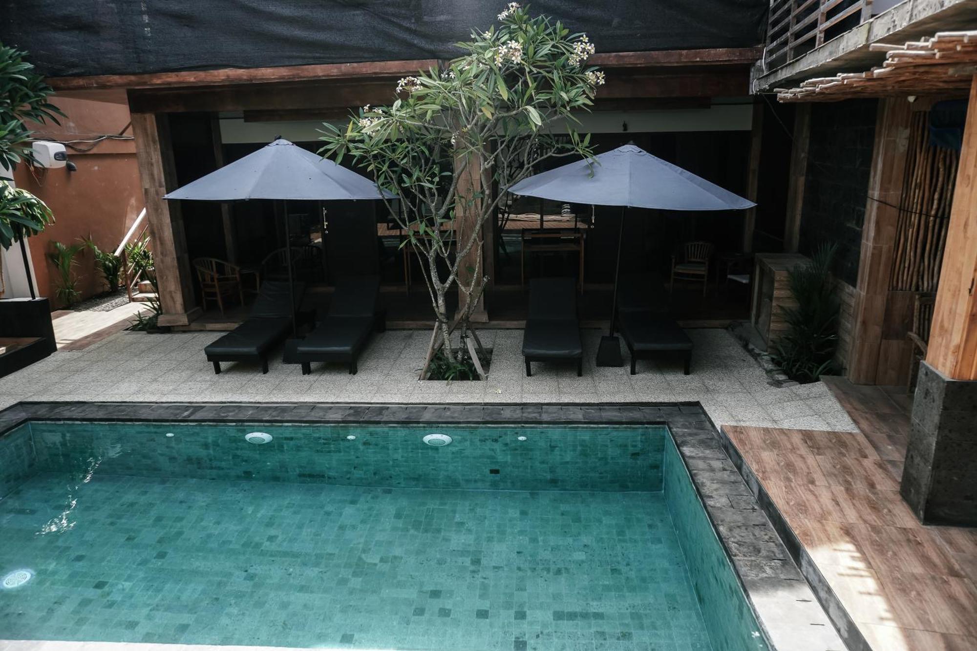Guest house De Olas Padang Padang Bali 2*