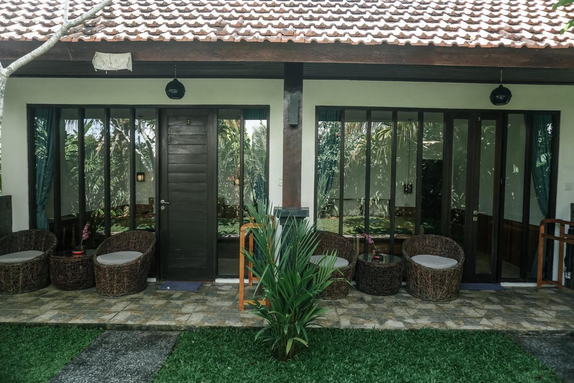 De Olas Padang Padang Bali Guest house