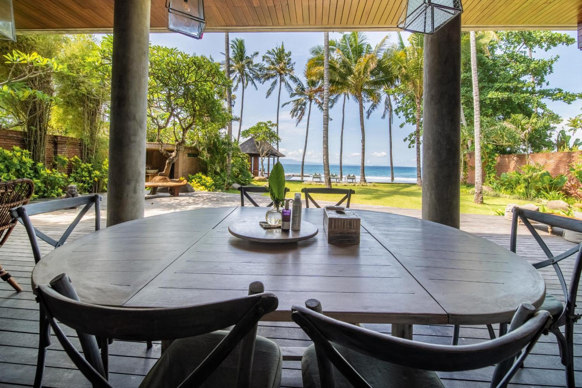 Manis Beachfront *