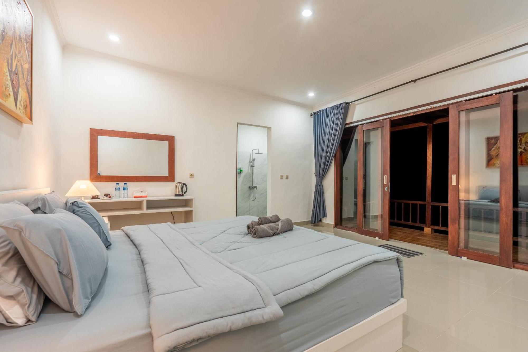 Hotel Pini Sentana Village Nusa Penida 3*