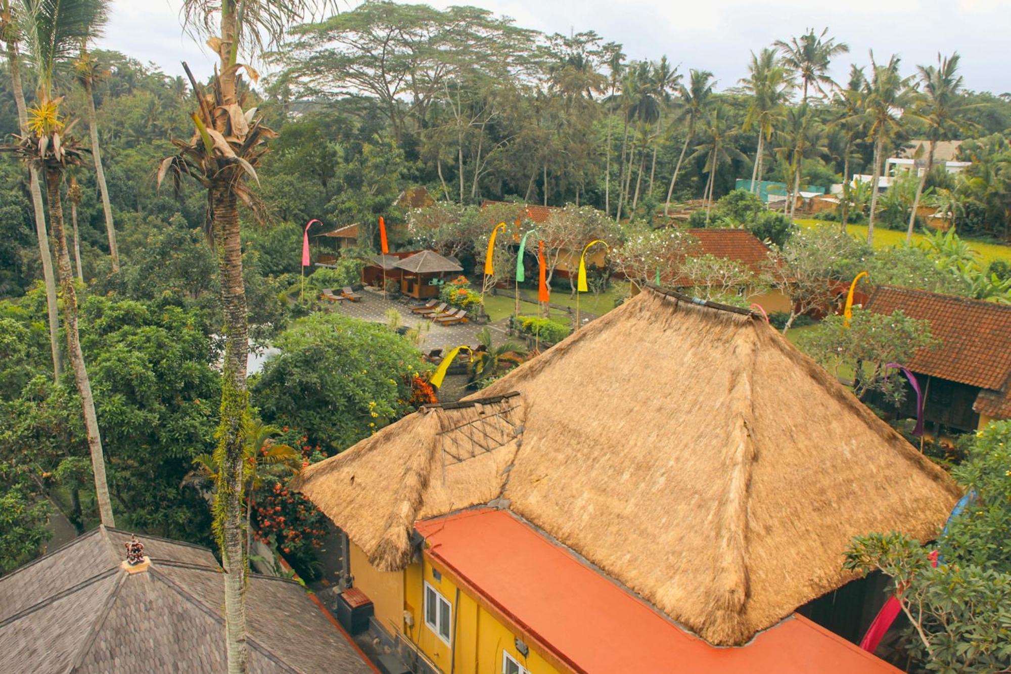 Tanah Merah Art By Agata Resort