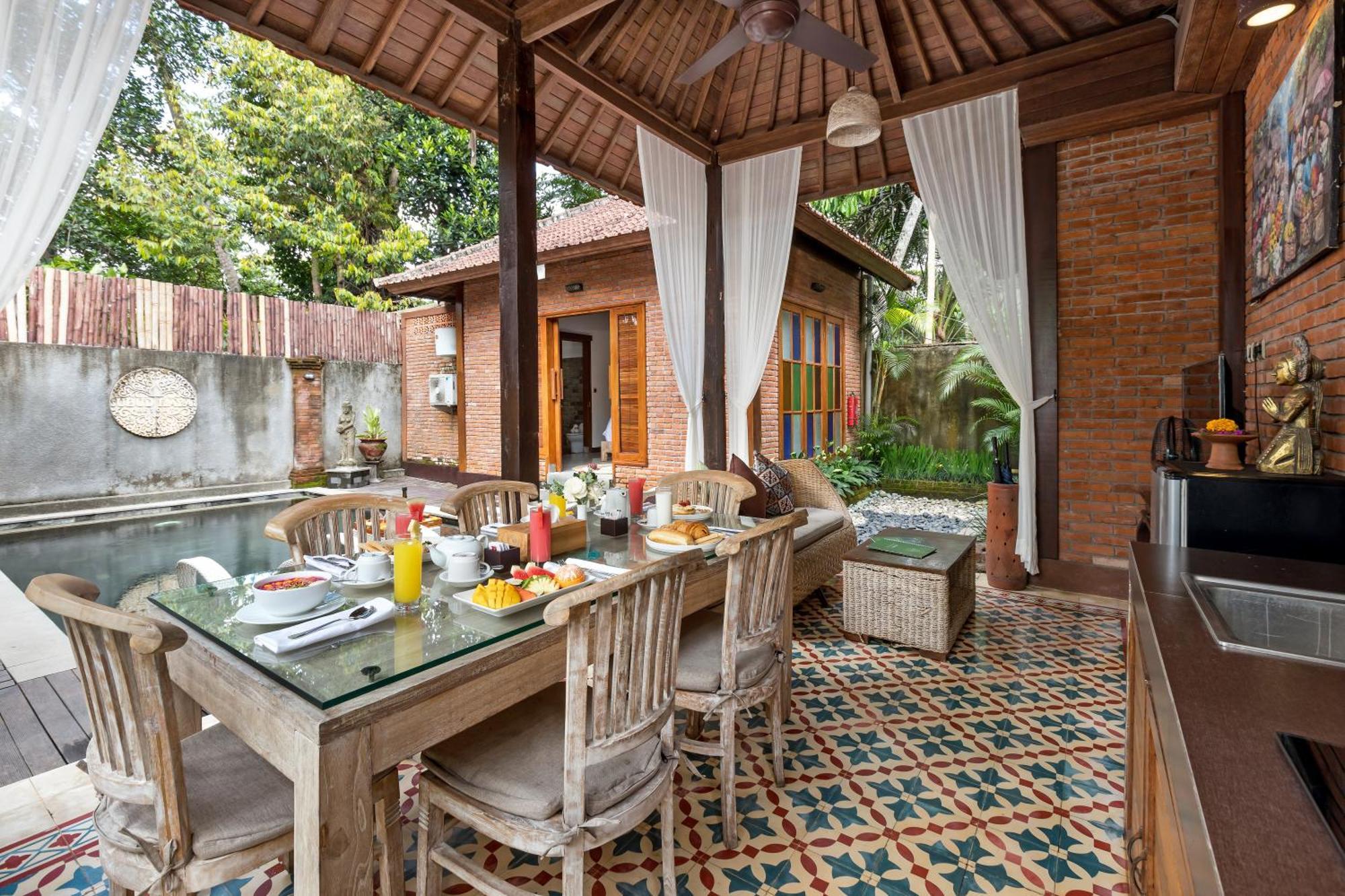 Raya Resort