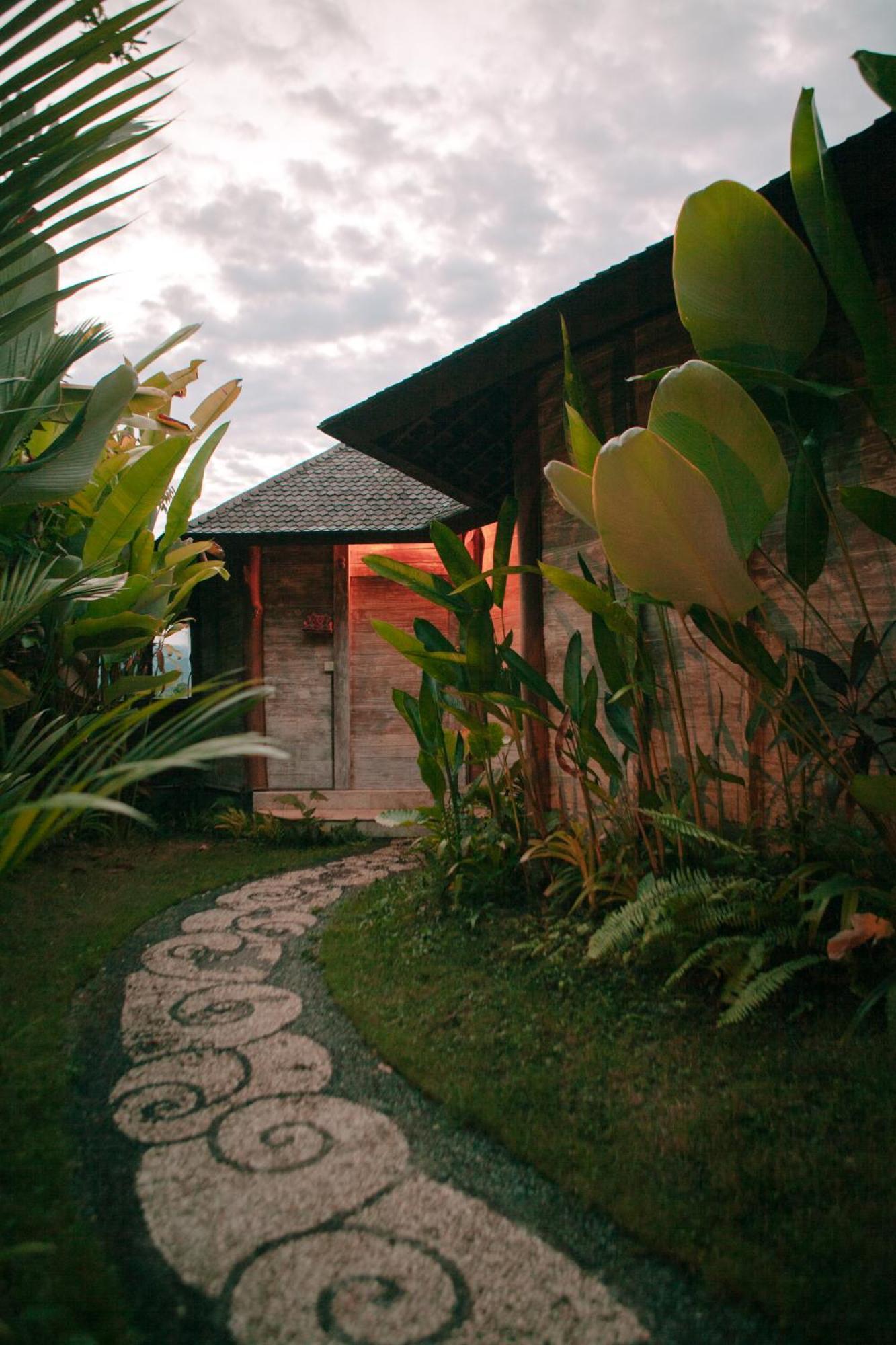 Sunrise Paradise Bali *