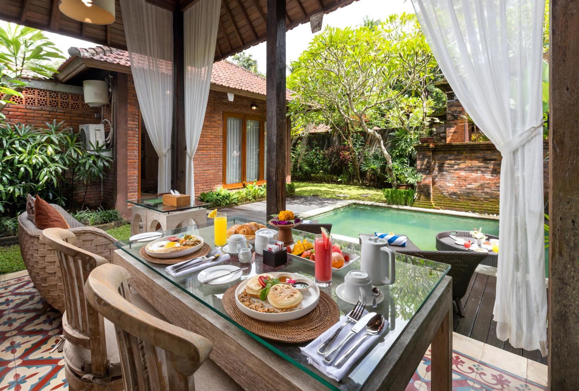 Raya Resort