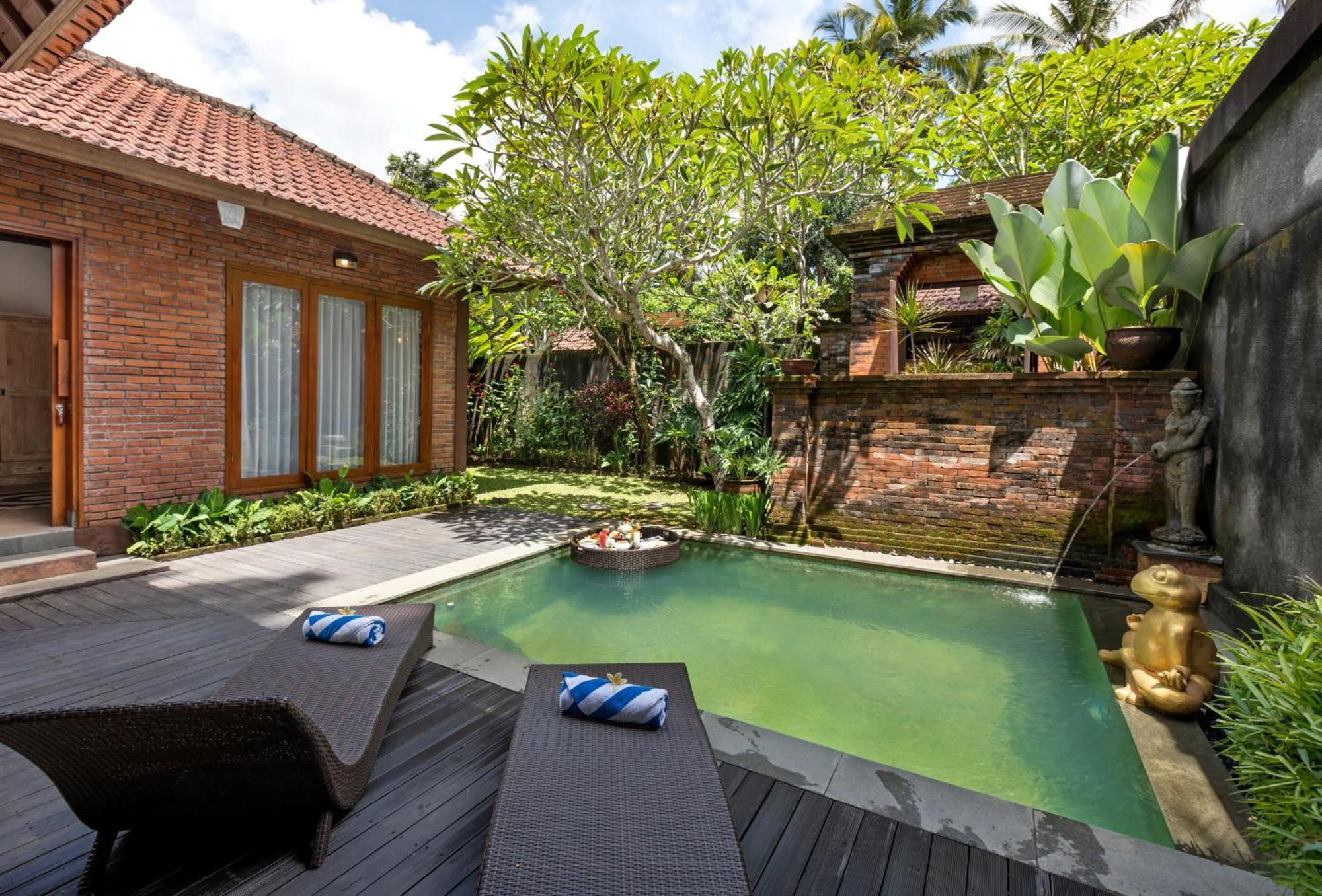 Raya Resort