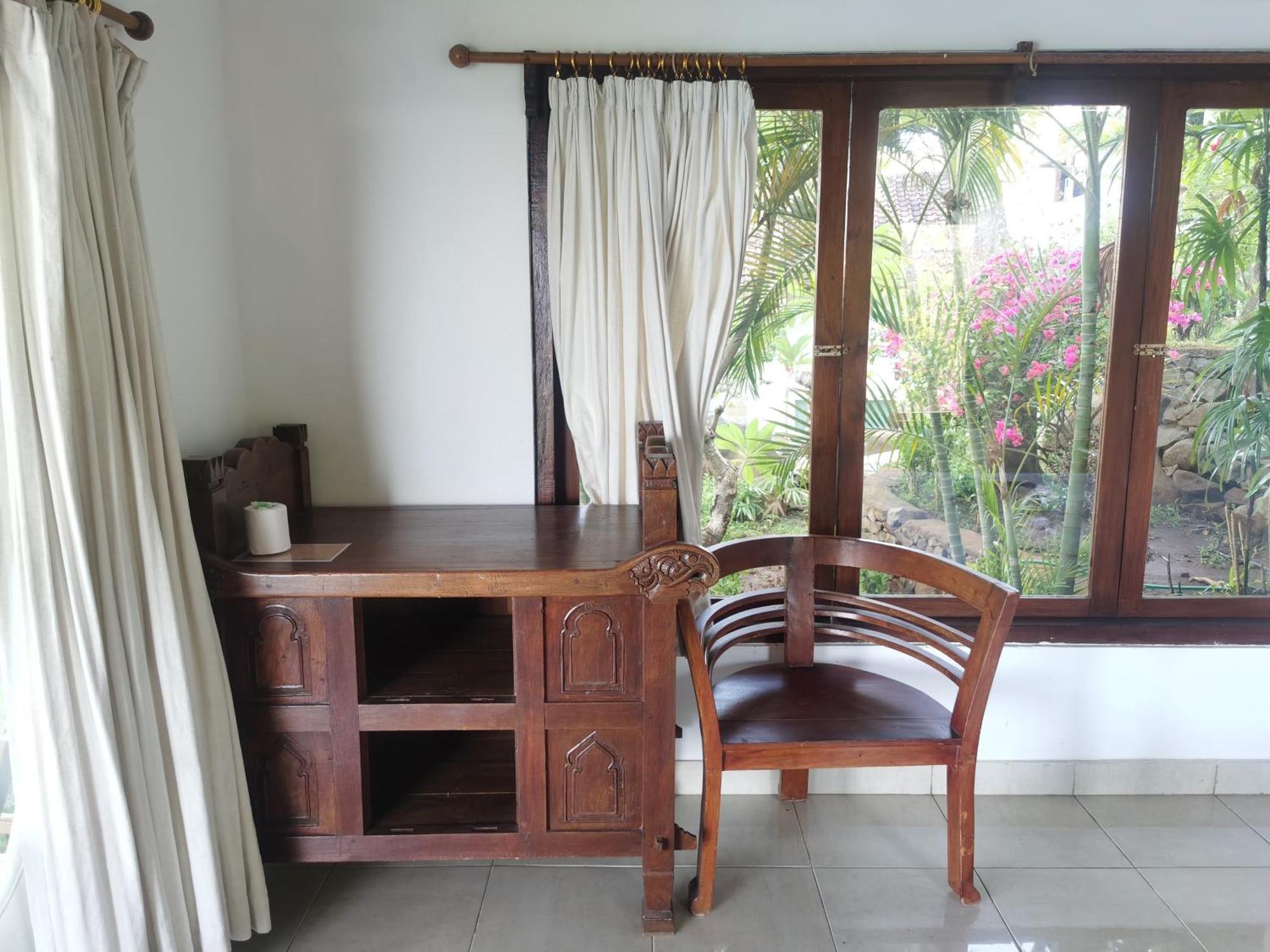 Guest house Wawa-wewe Rock Amed (Bali)