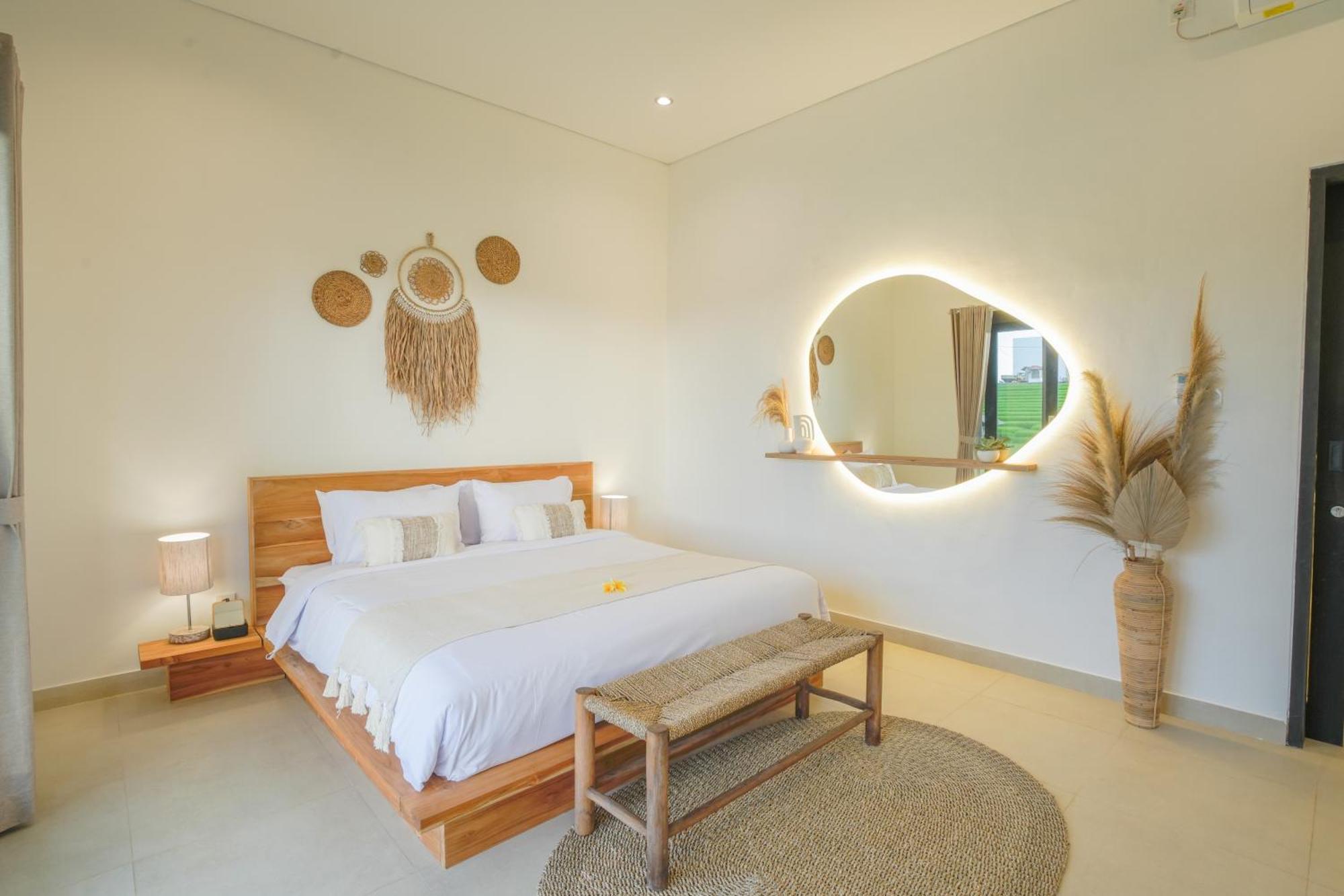 Villa Santorini Sunset New 4 Bedroom With Beautiful Rice Paddy View And A Large Pool