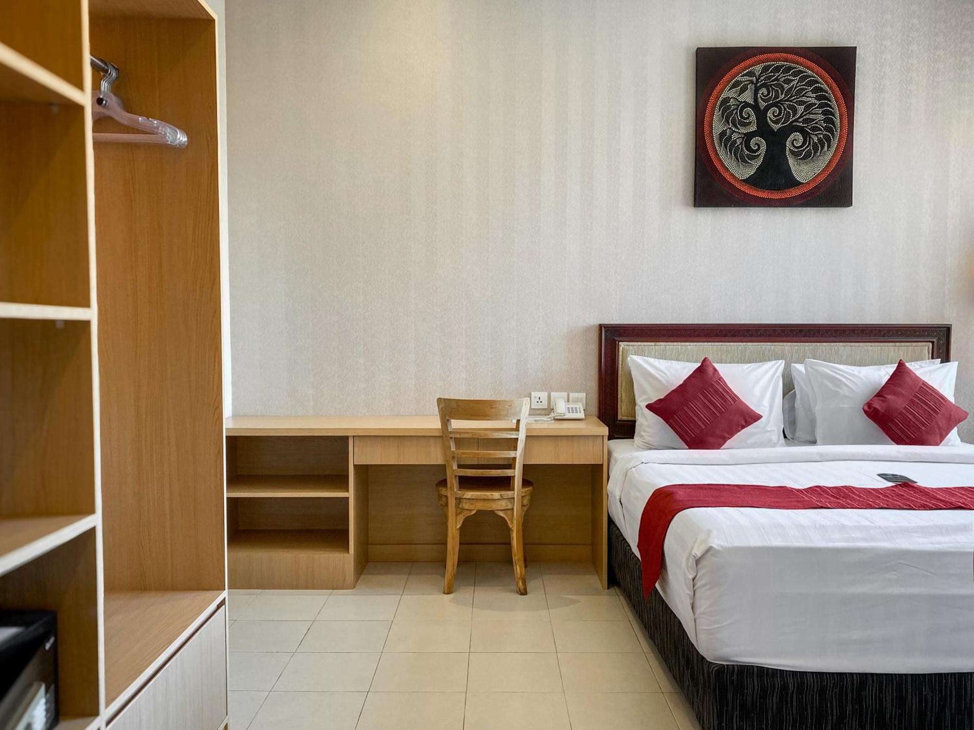 Svarna Hotel 3*