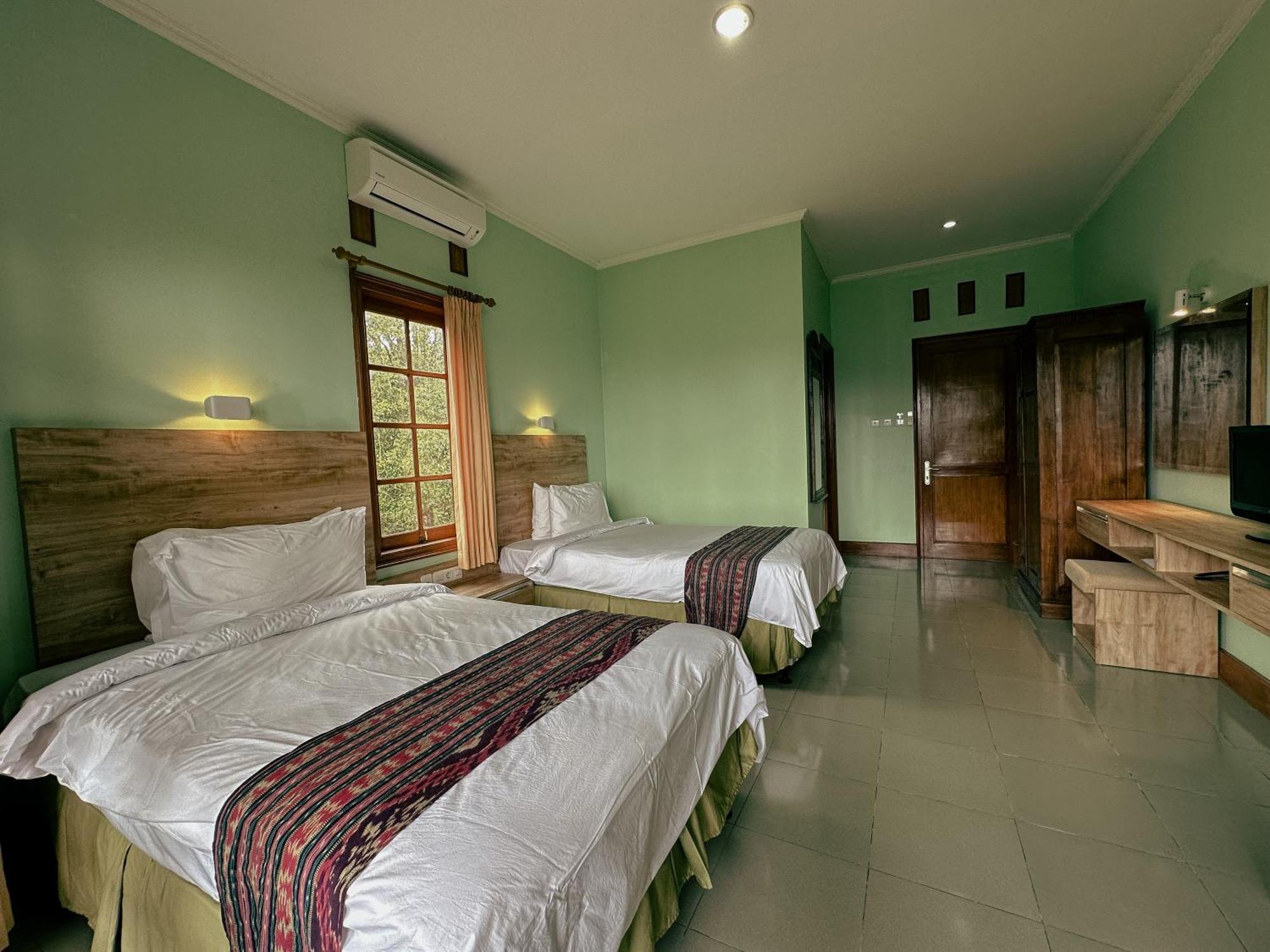 Ipsa Hotel