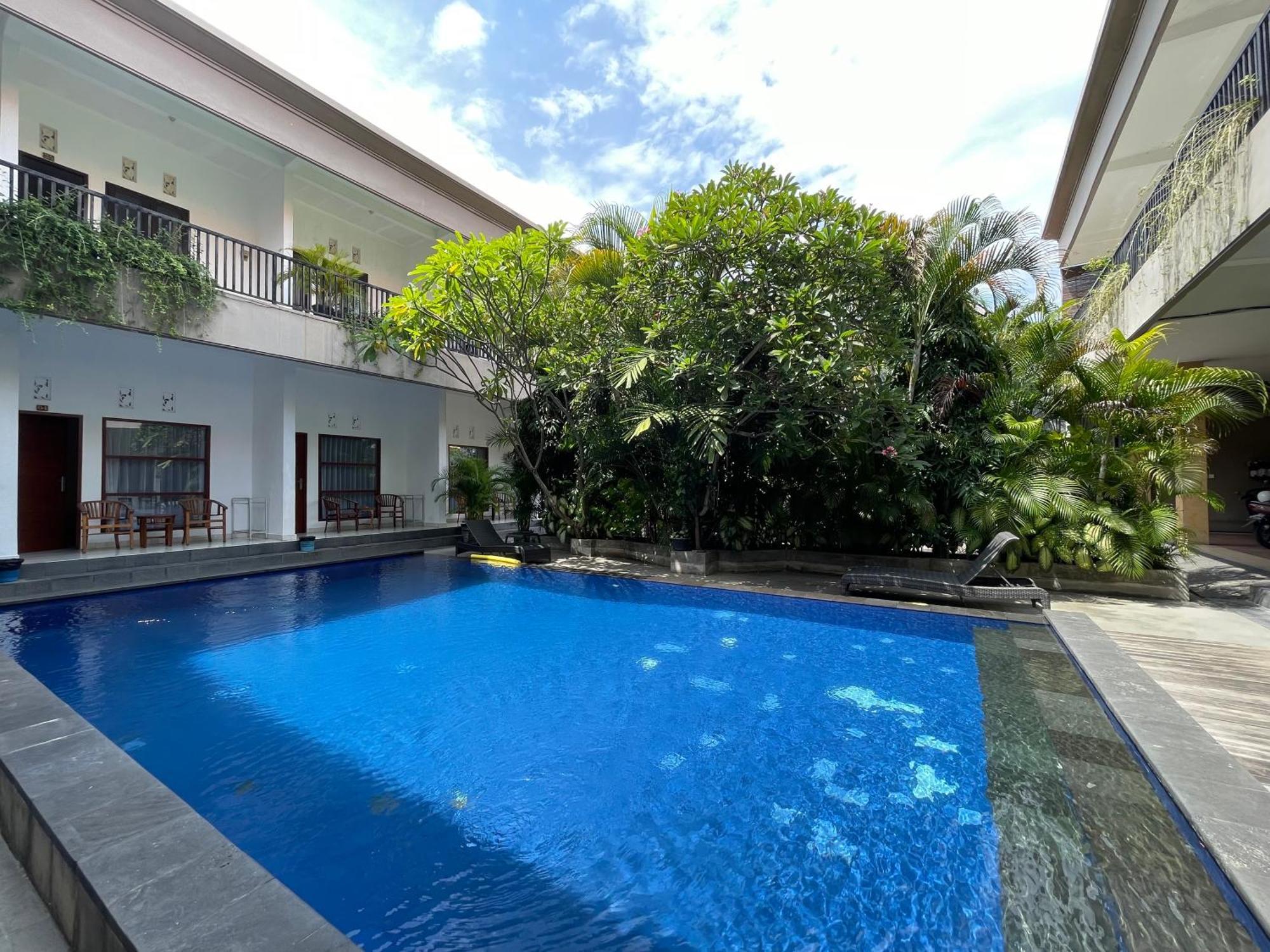 Point Seminyak (Bali)