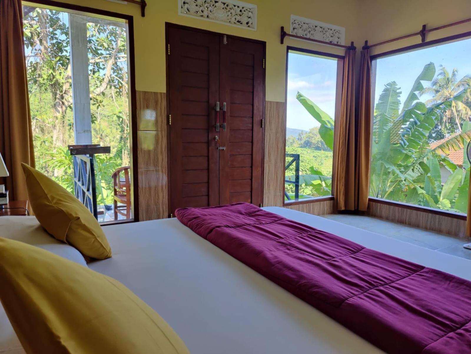 Alamku Inn *