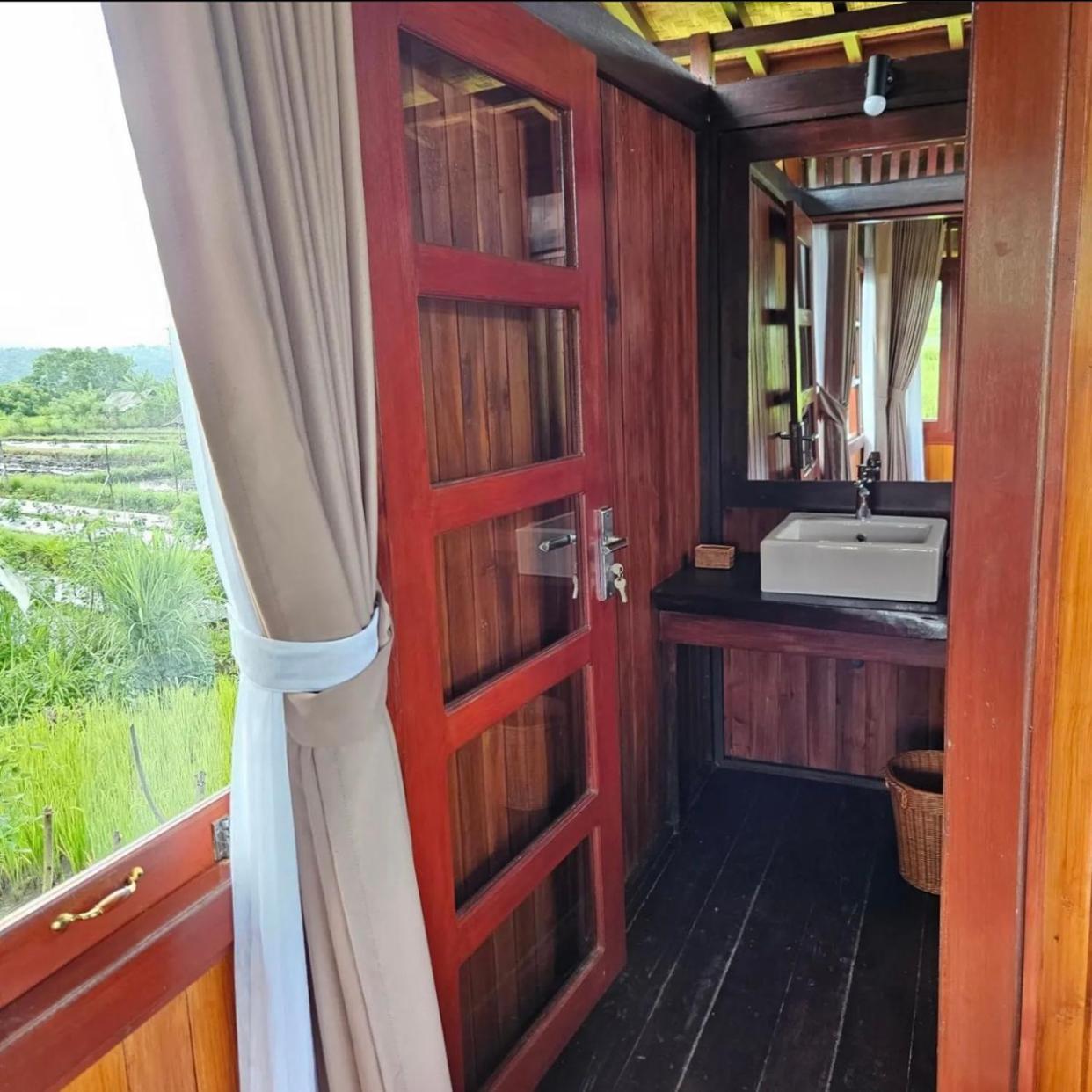 Cabe Bali Guest house