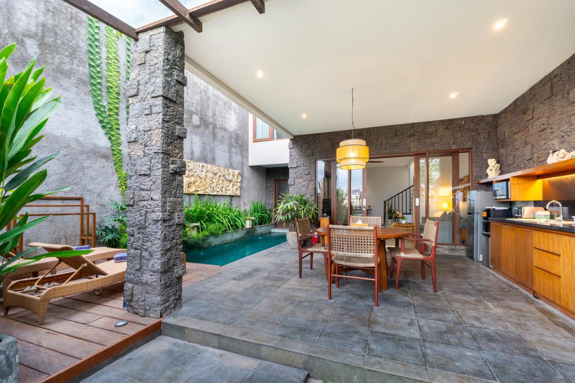 Angan-angan Villa