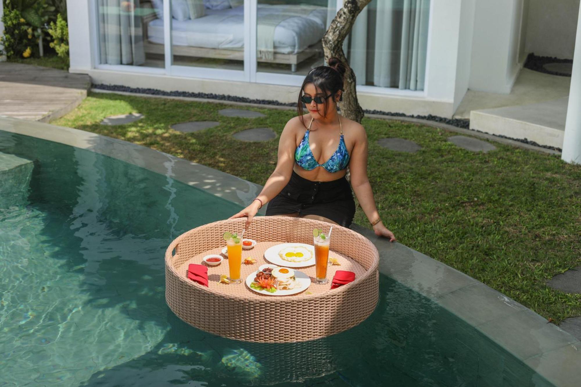 Taman Mesari Luxury Villas-seminyak Villa *