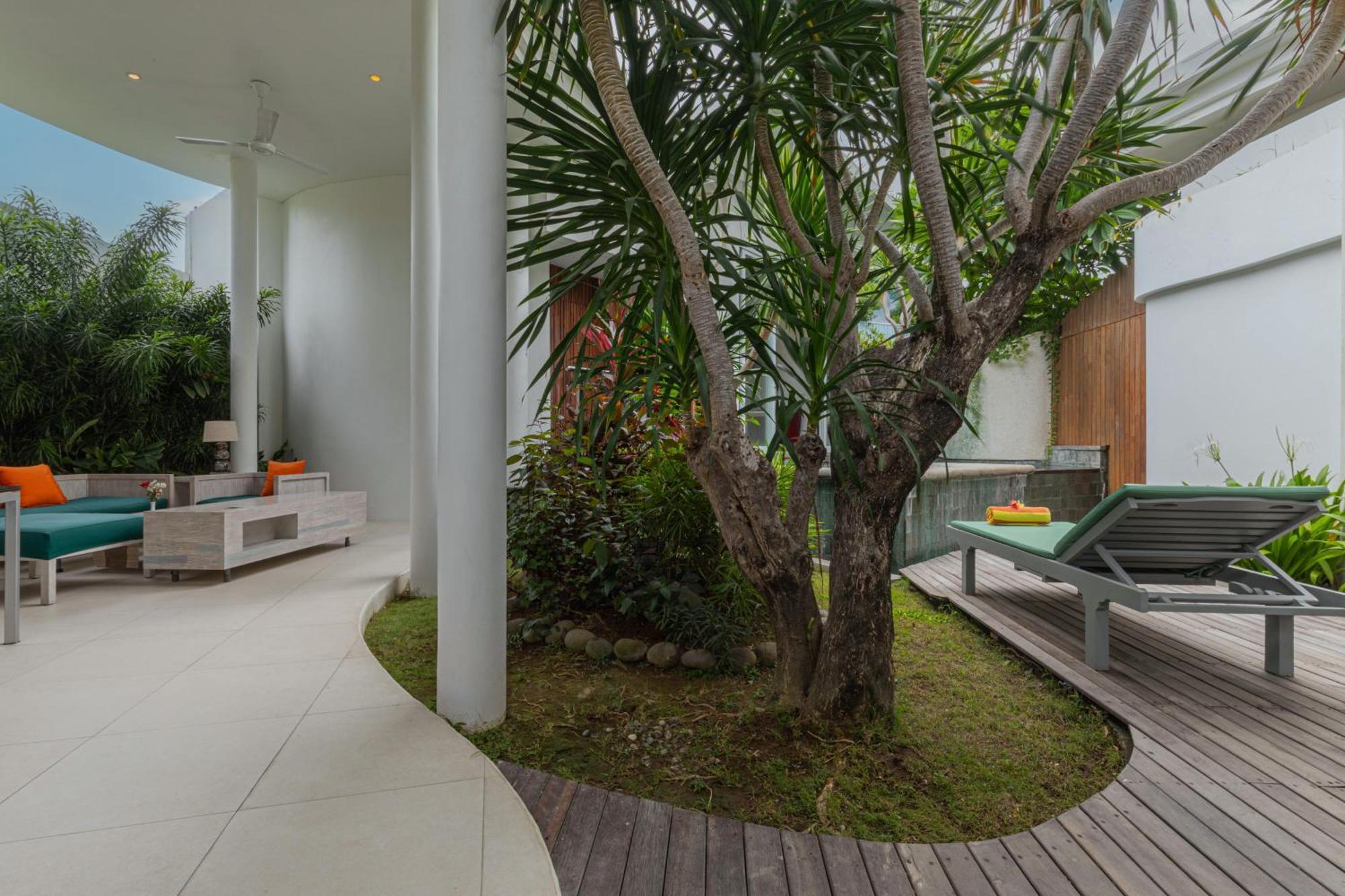Villa Taman Mesari Luxury Villas-seminyak *