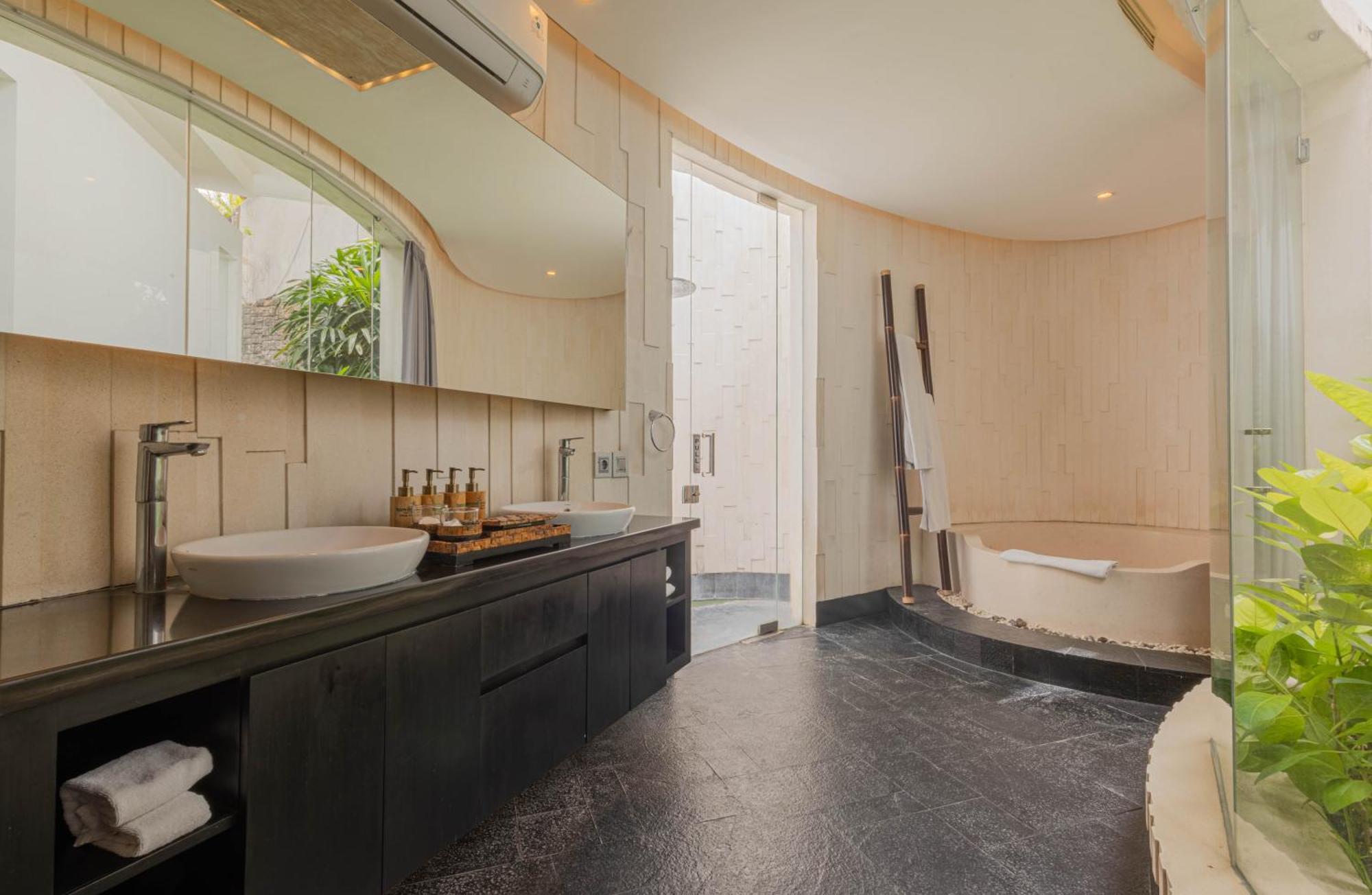 Taman Mesari Luxury Villas-seminyak Villa