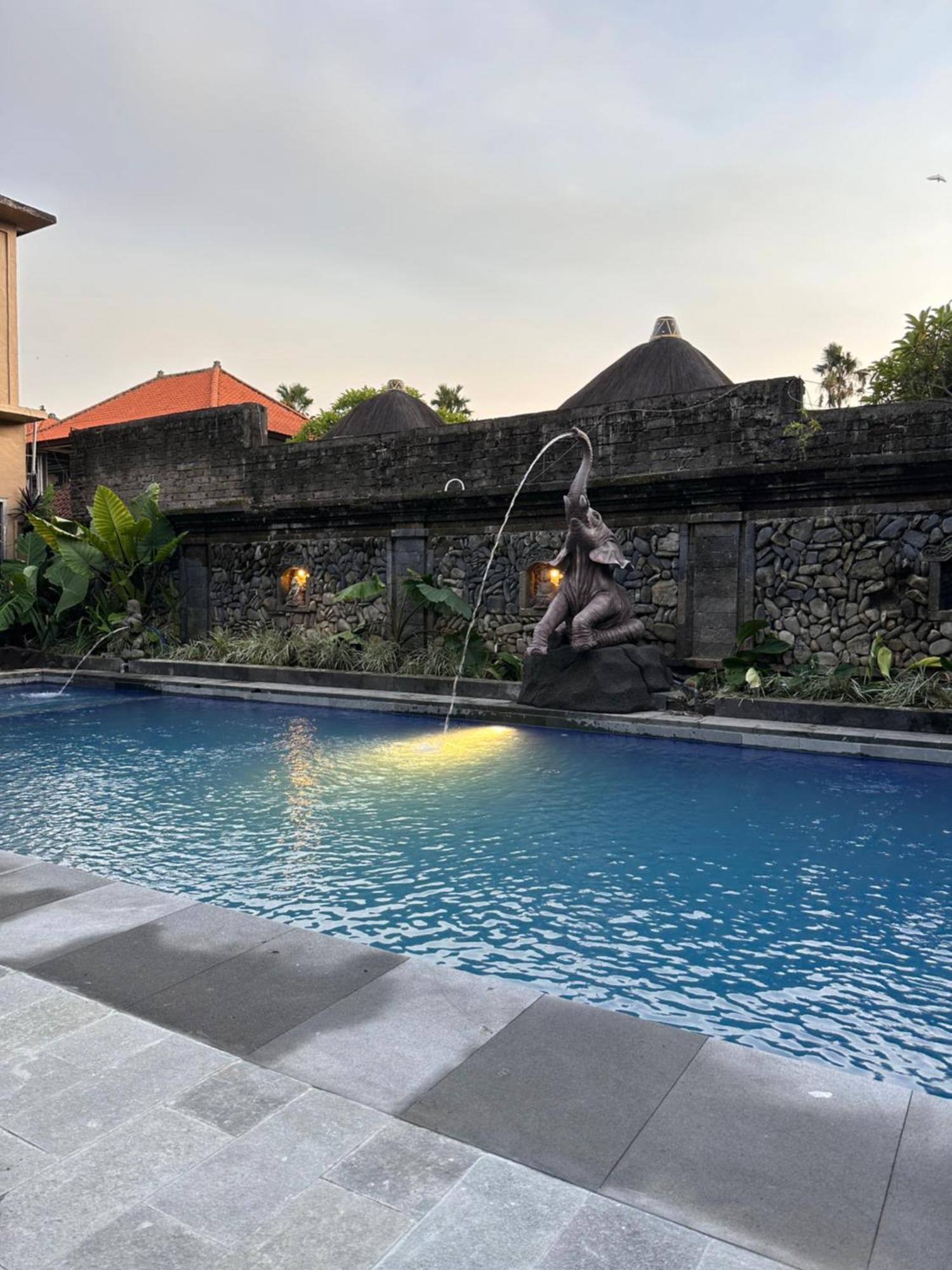 Warsa's Garden And Guest house 3*