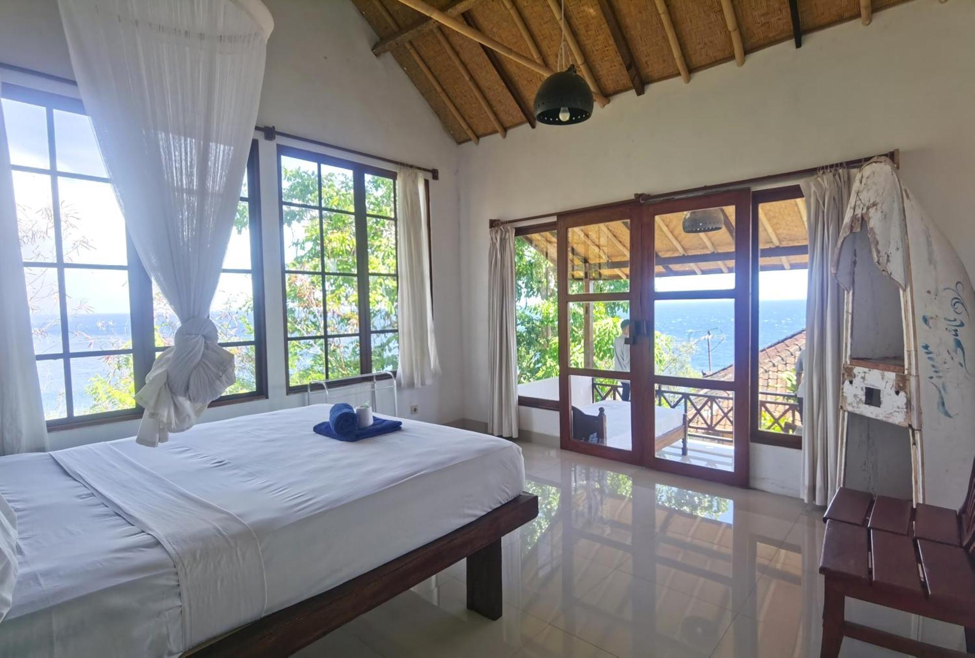 Guest house Wawa-wewe Rock Amed (Bali)
