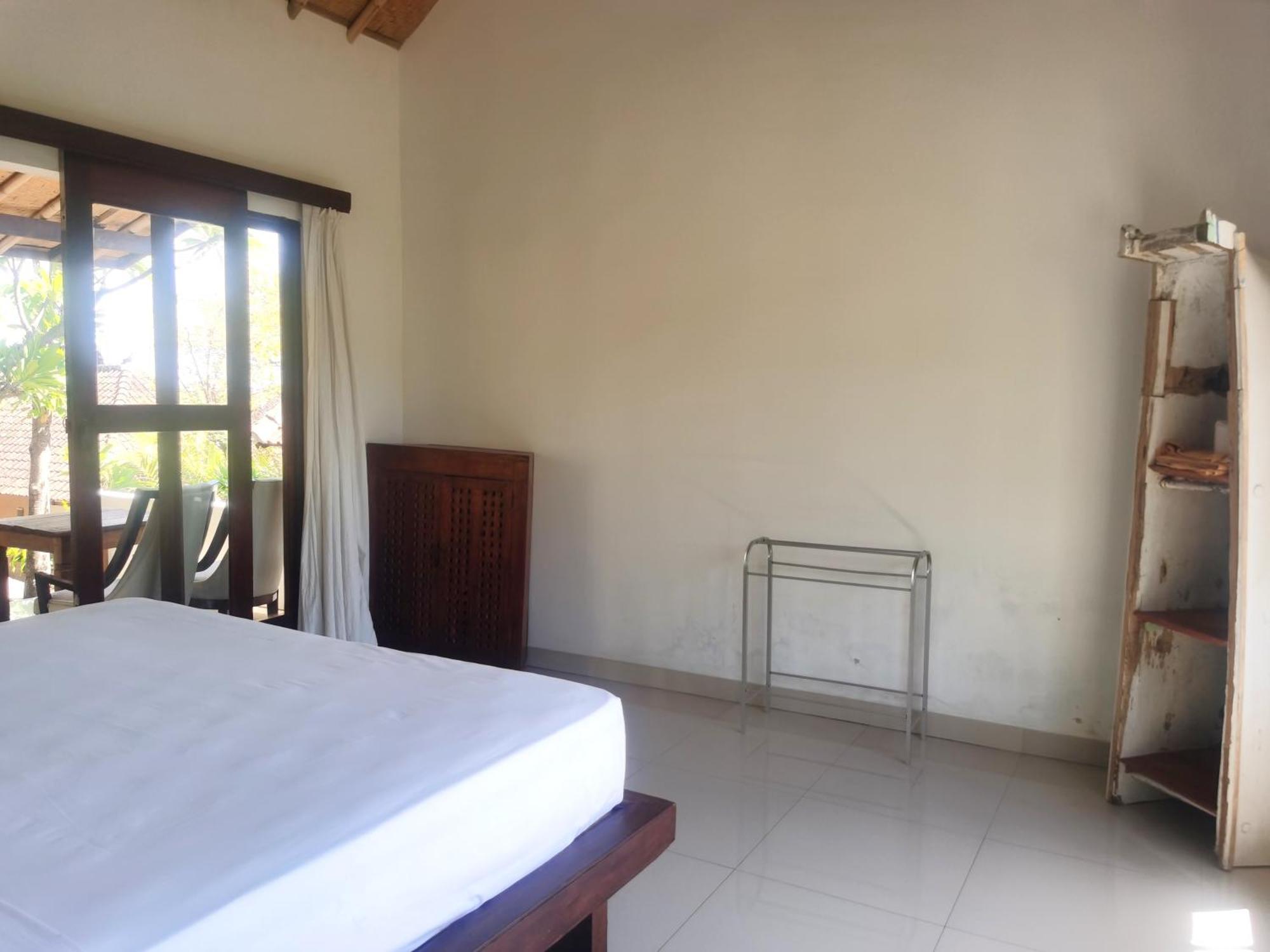 Guest house Wawa-wewe Rock 2*