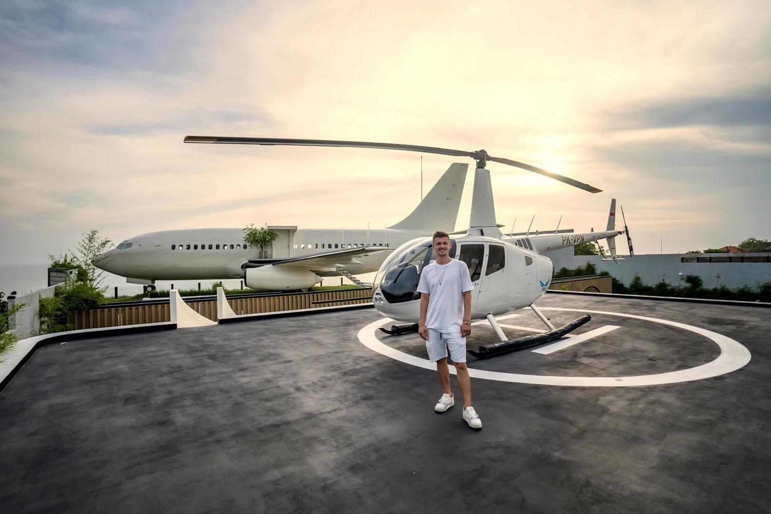 Private Jet Villa Uluwatu (Bali)