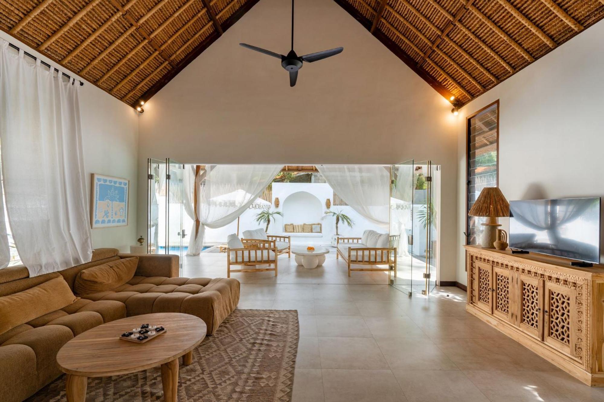 Castaway Villa