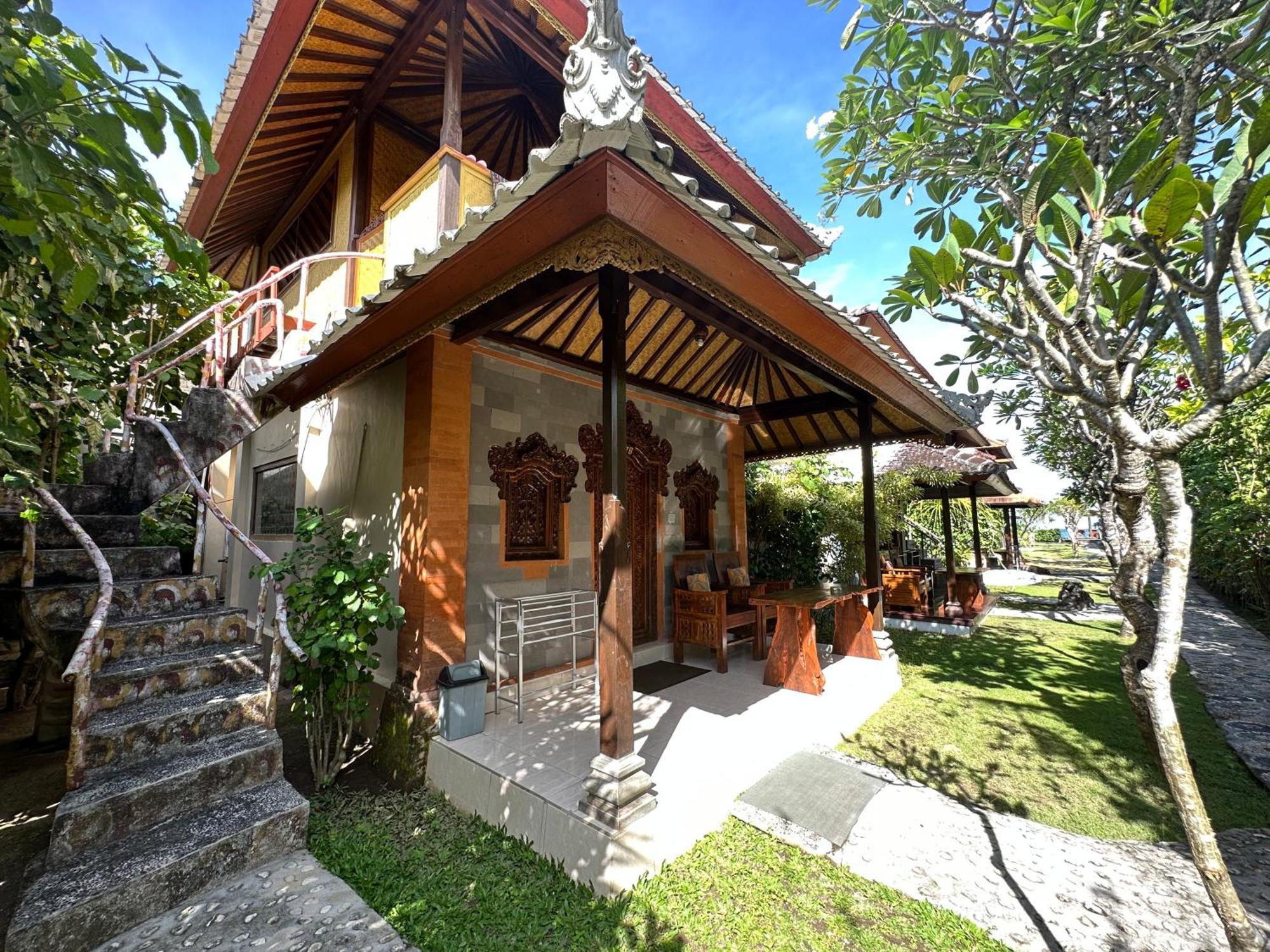 Ketut Losmen Nusa Lembongan (Bali)