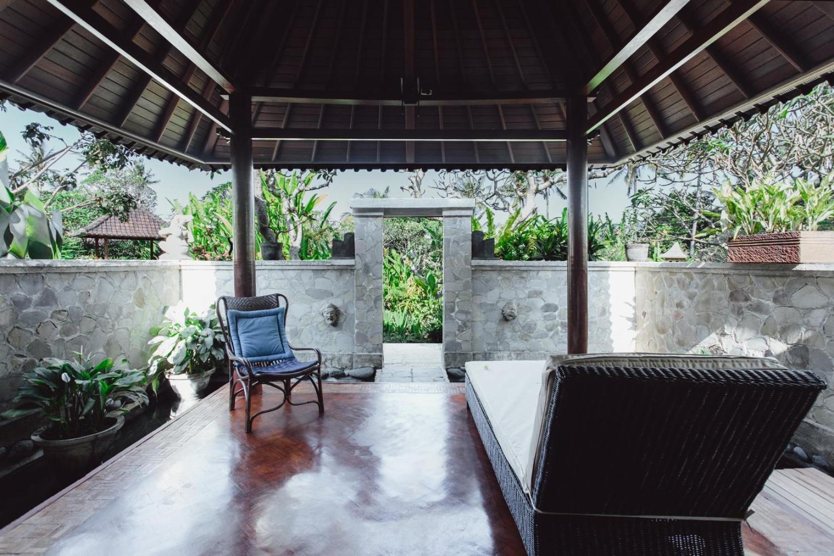 Kishi-kishi Artvilla Blahbatu
