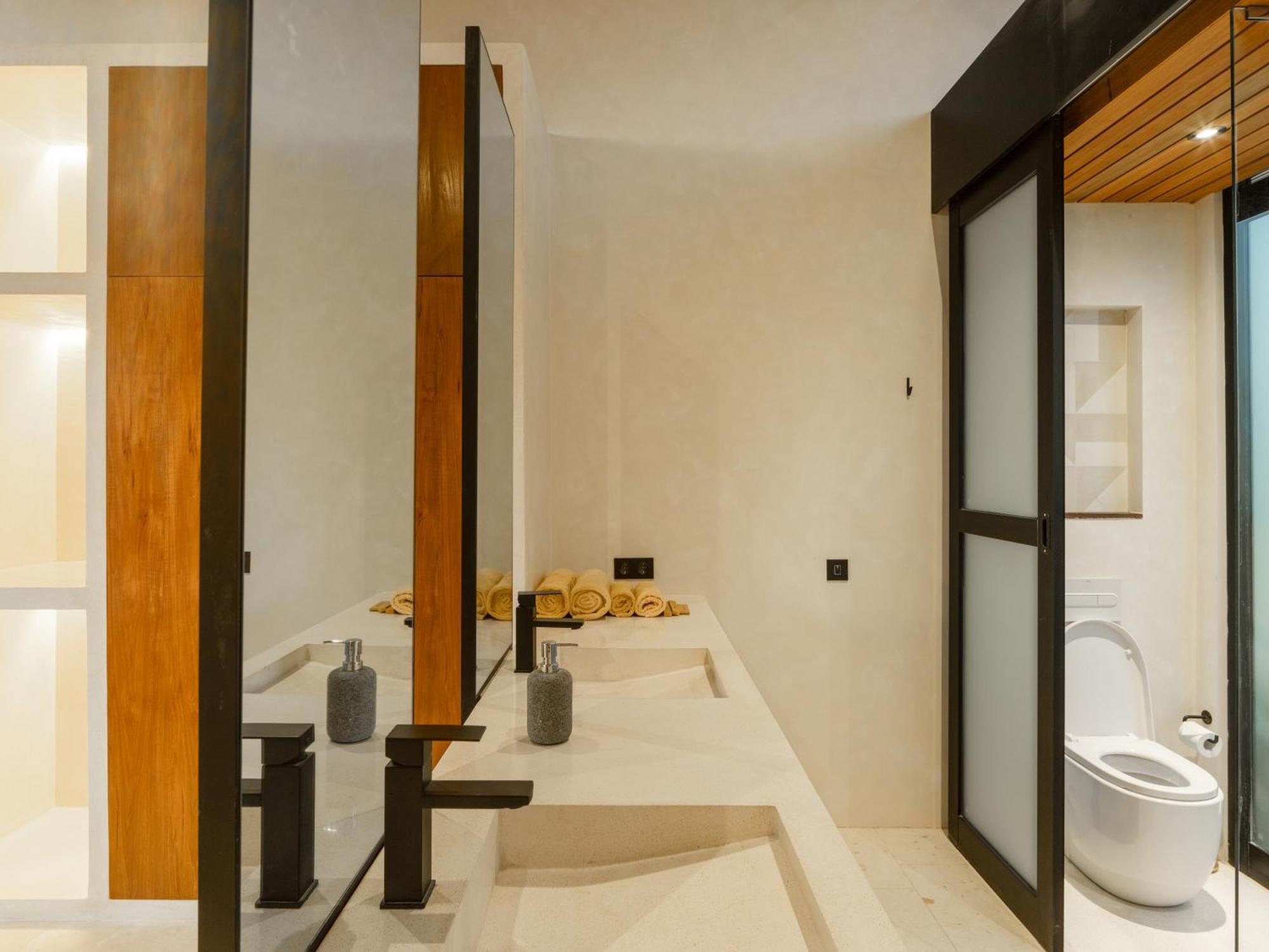 Villa Blacksand *