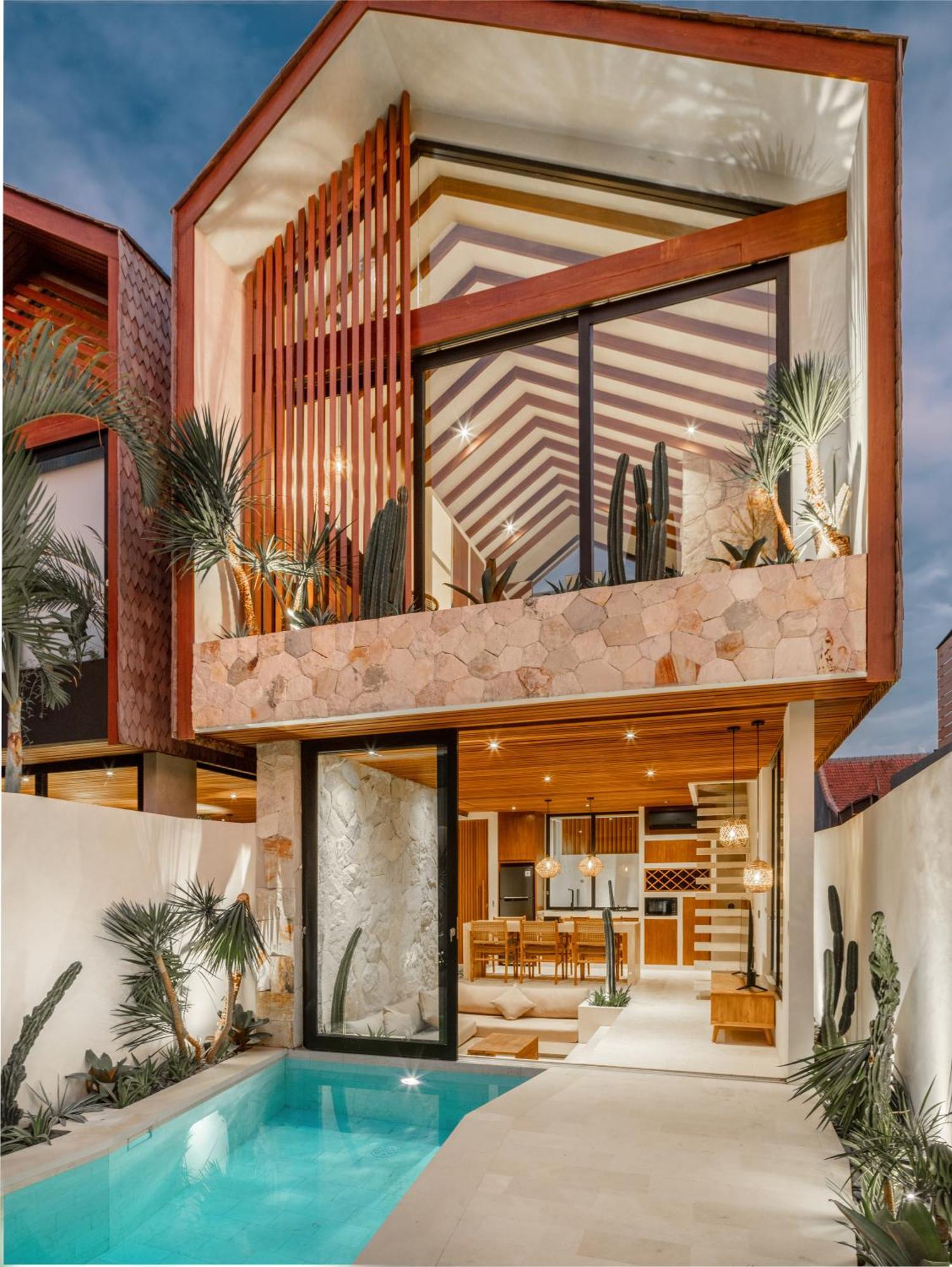Blacksand Villa