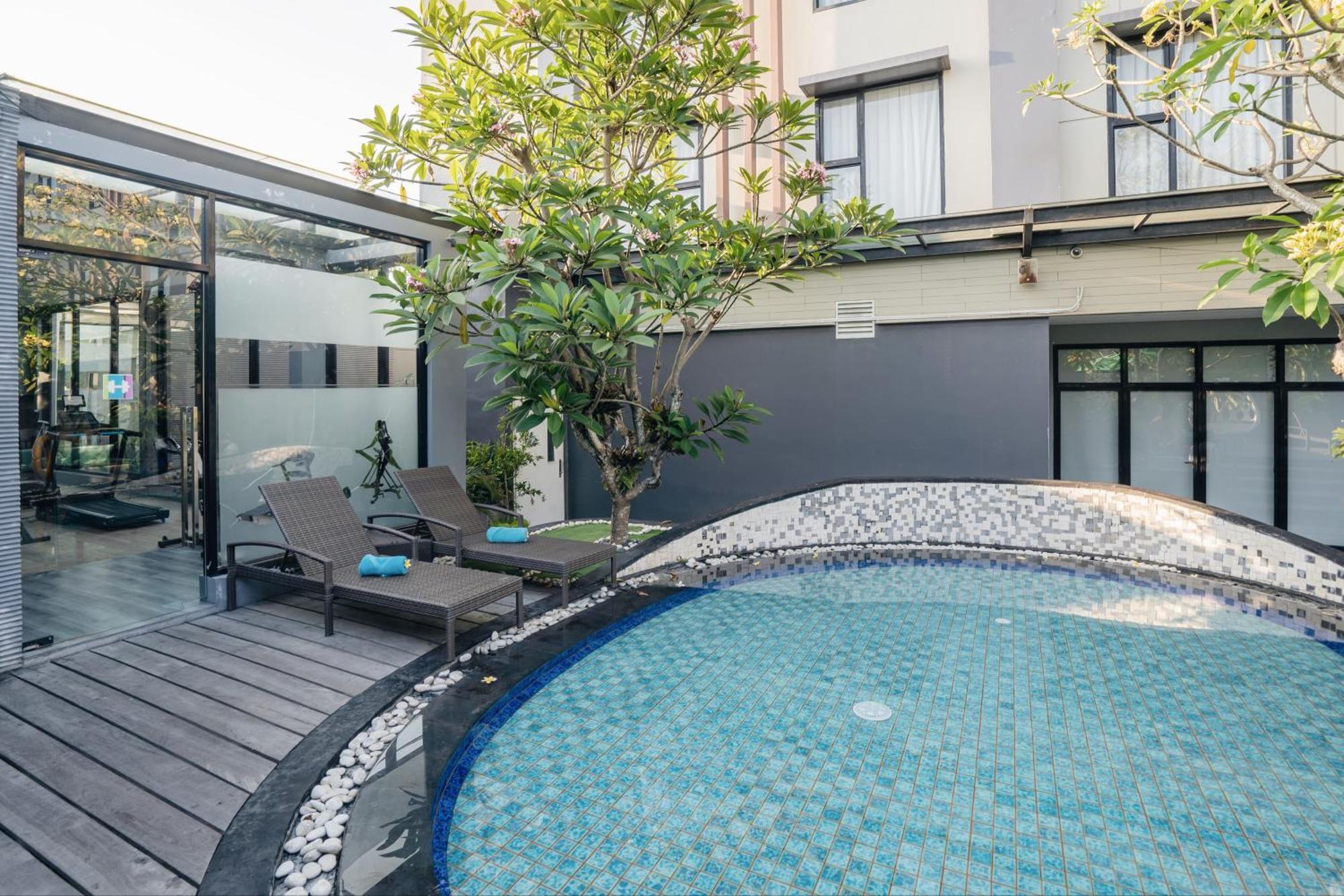 Kamaniiya Petitenget Seminyak (Bali)