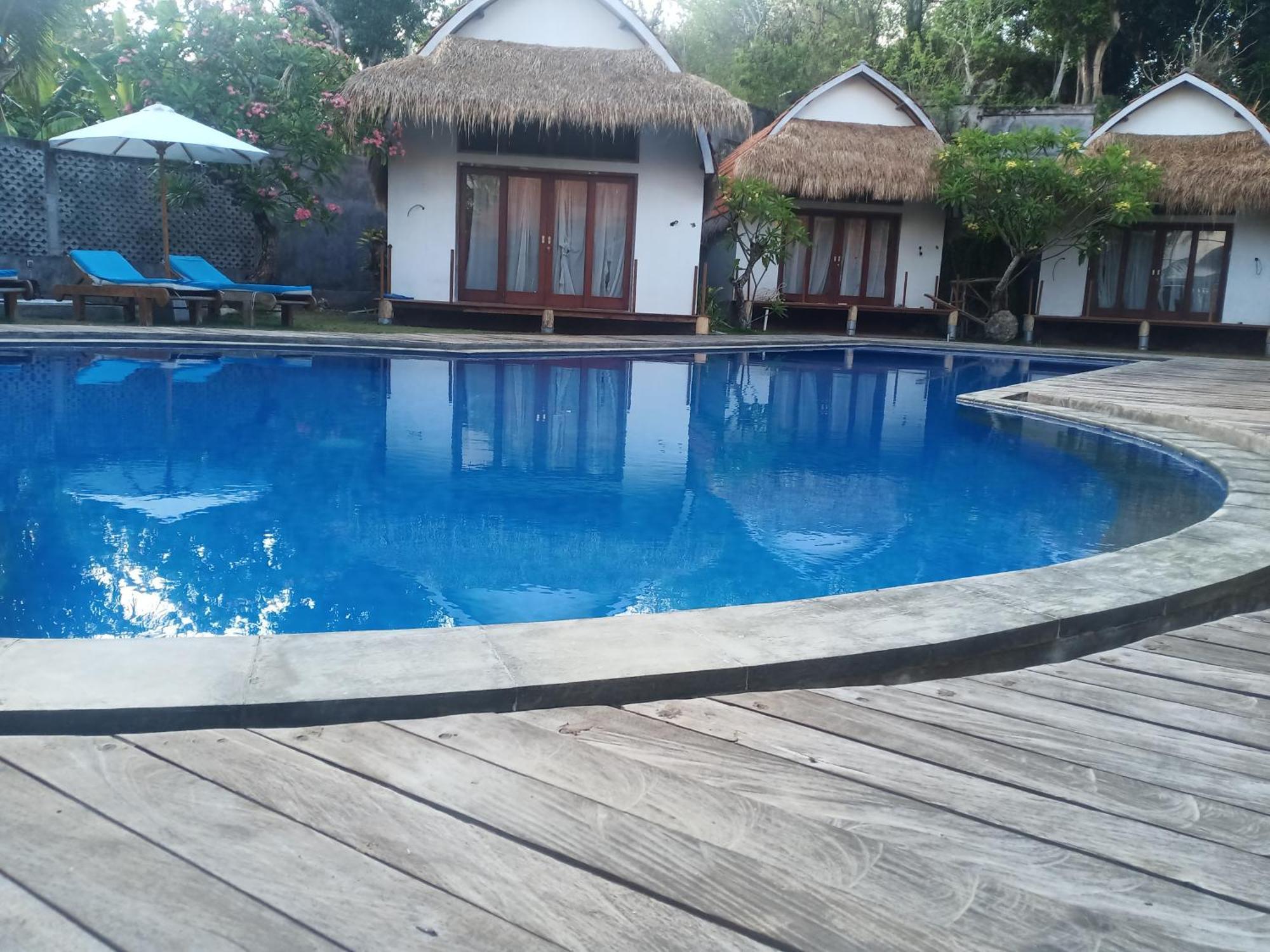 Bed & Breakfast The Own Penida & *