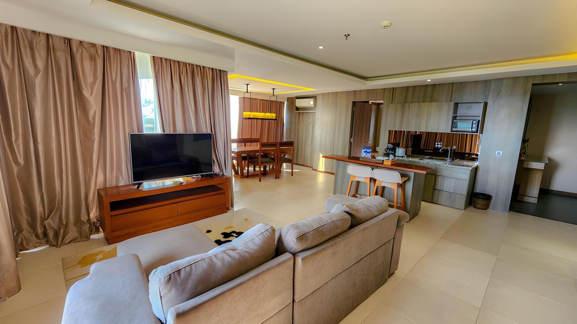 The Crystal Luxury Bay Nusa Dua Nusa Dua (Bali)