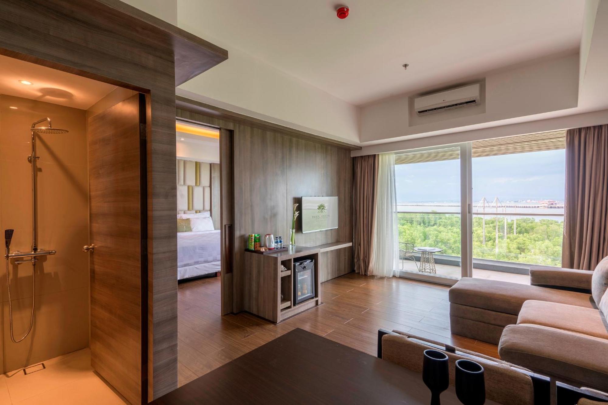 The Crystal Luxury Bay Nusa Dua Resor Nusa Dua (Bali)