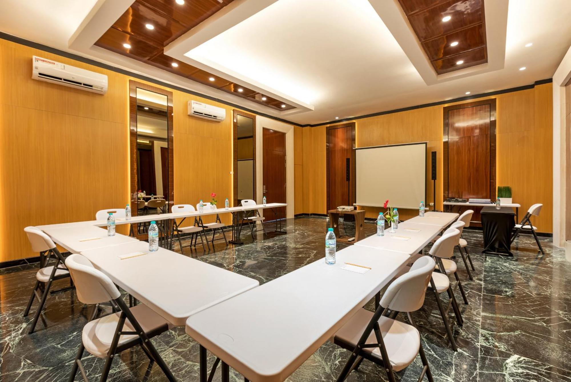 Boss Powered By Archipelago Hotel 3*