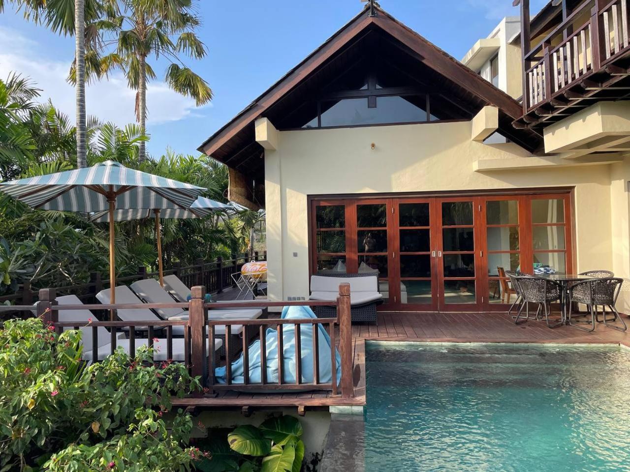 Boutique Cantik And Karma Club Villa Uluwatu (Bali)