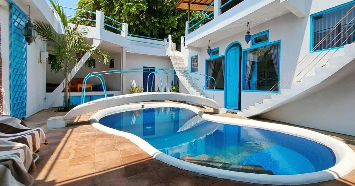 Rumah Batu Villa *