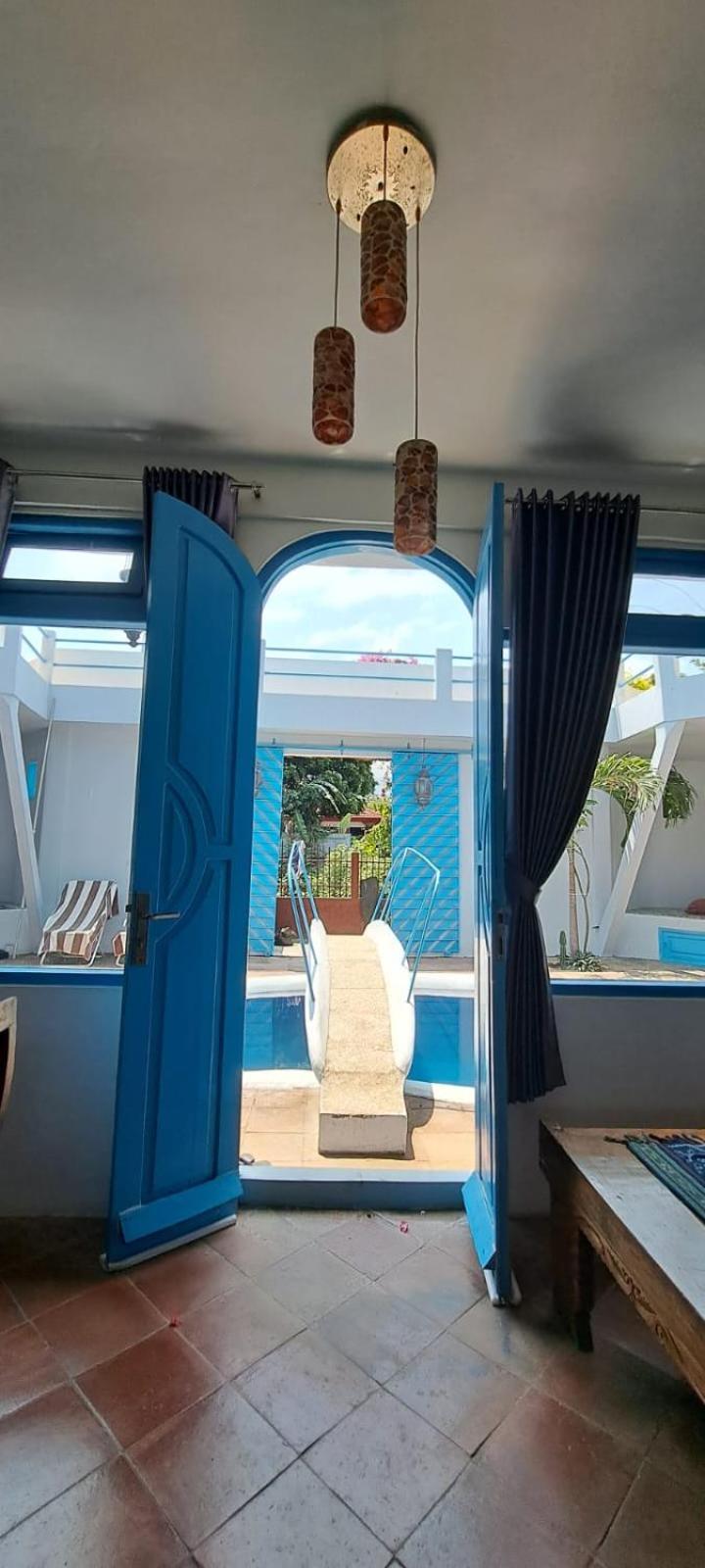 Rumah Batu Villa *