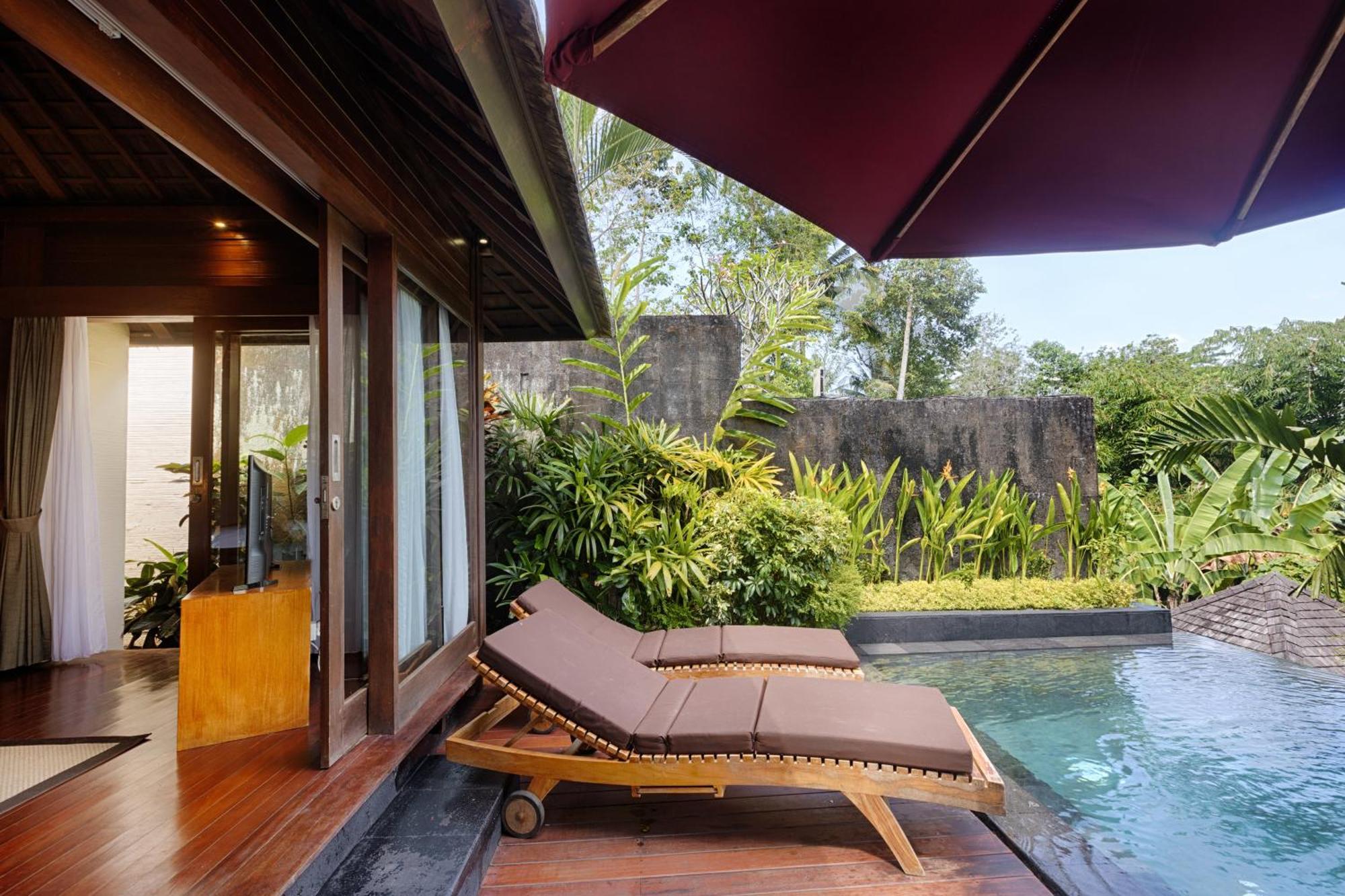 Black Penny Villa *