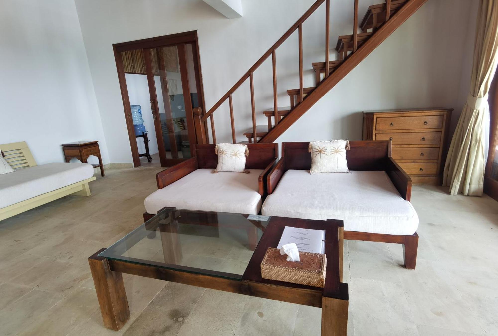 Santorini Amed (Bali)