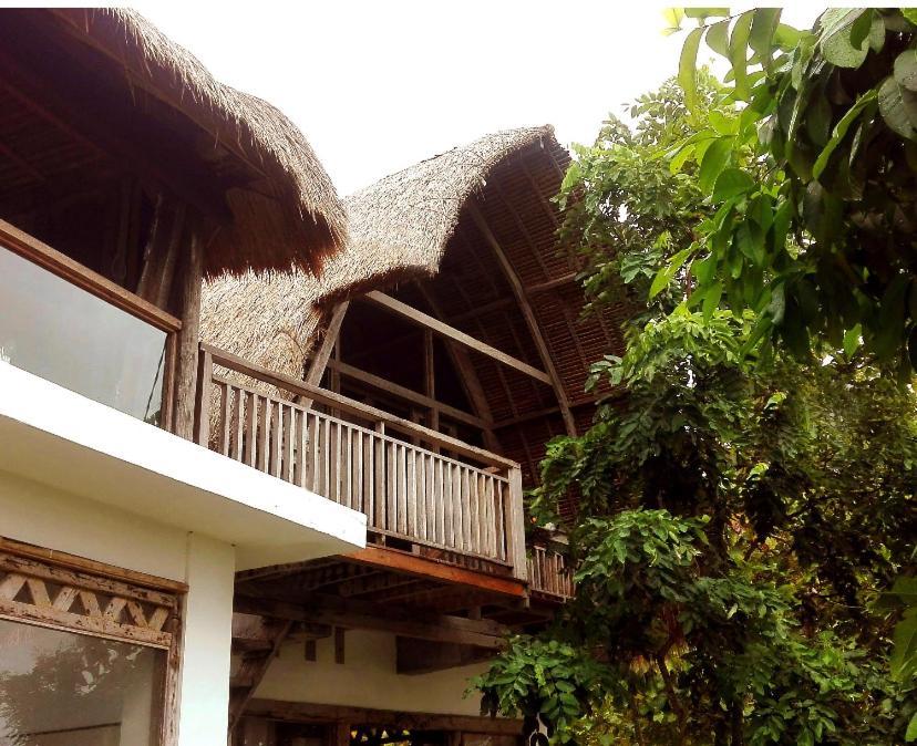 Lodge Vertical House Bali *