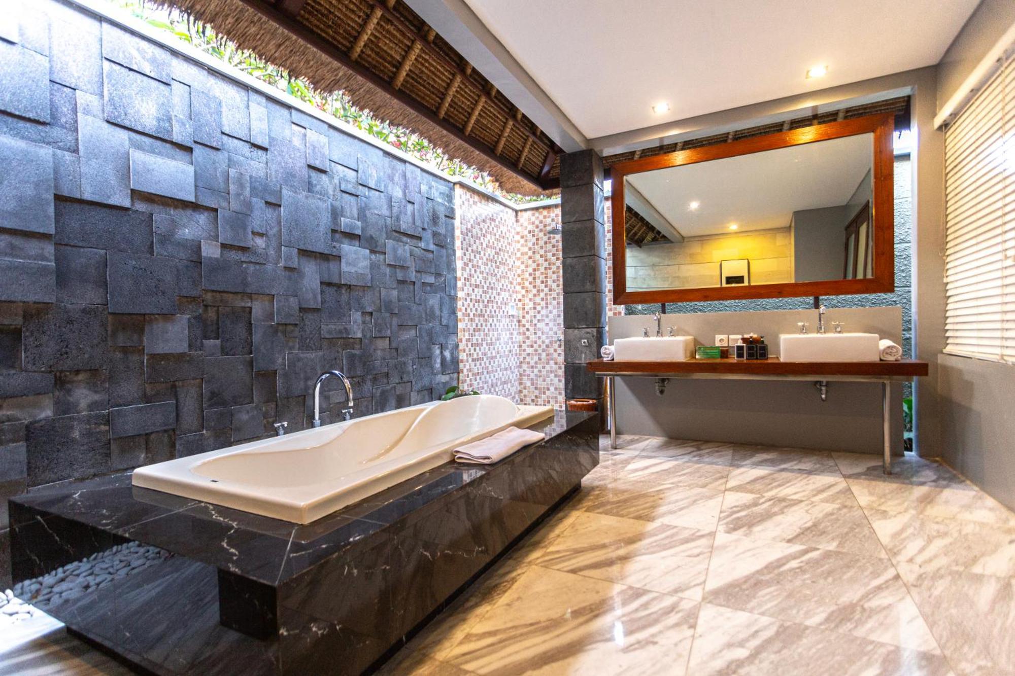 Resort Abi Bali And 4*