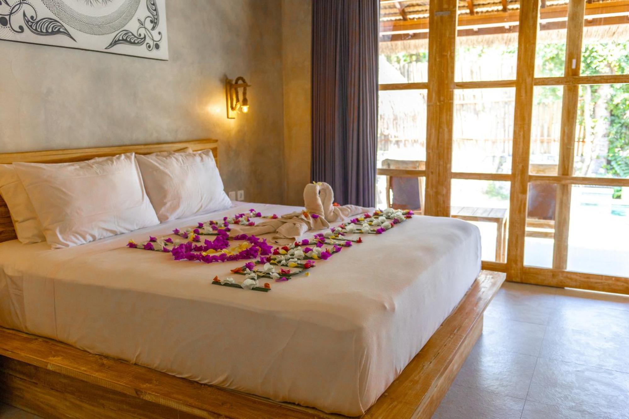 Golden Garuda Apartment Pelilit