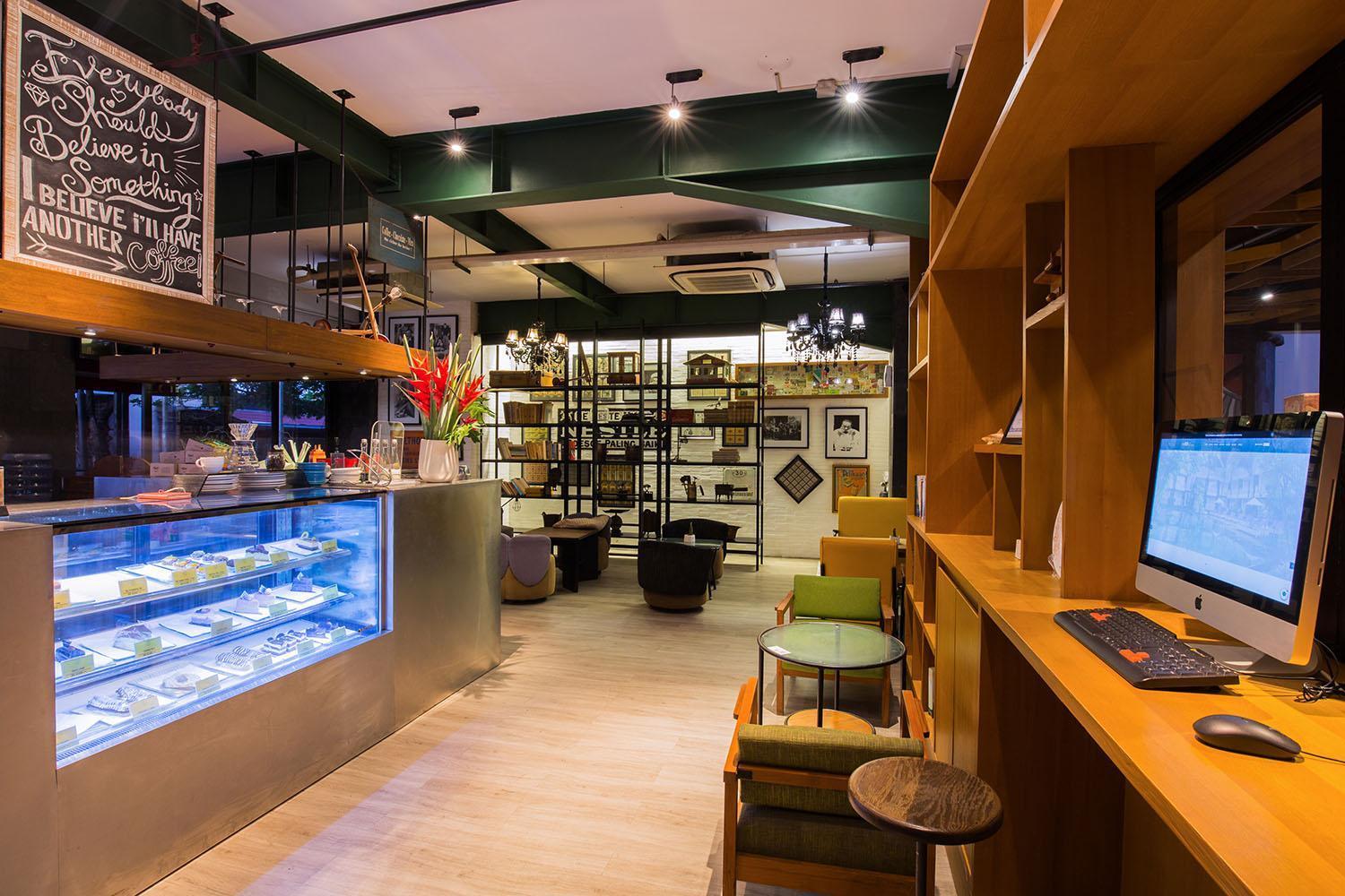 The 1o1 Bali Fontana Seminyak Hotel 4*