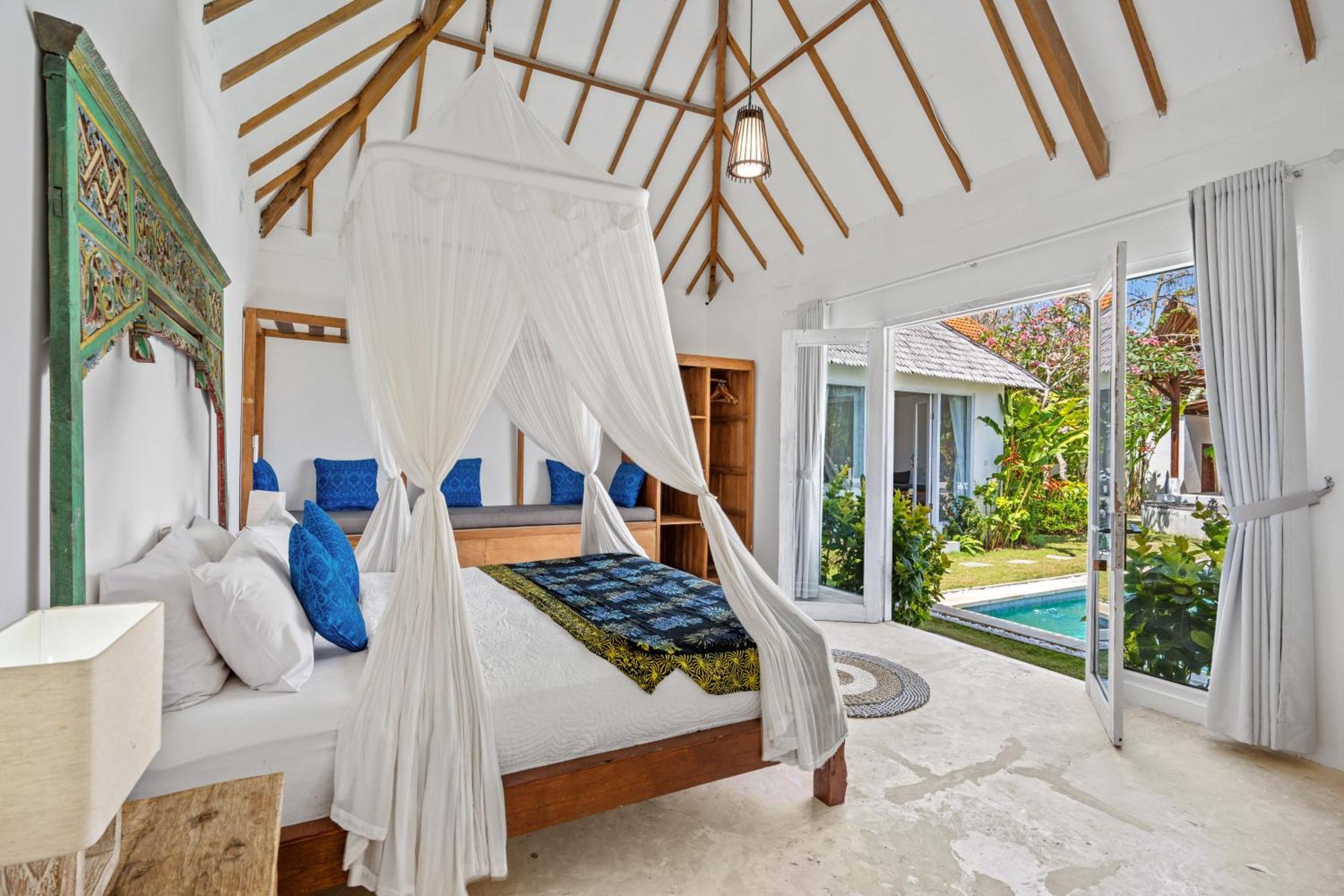 Lautan Biru Bingin Villa *